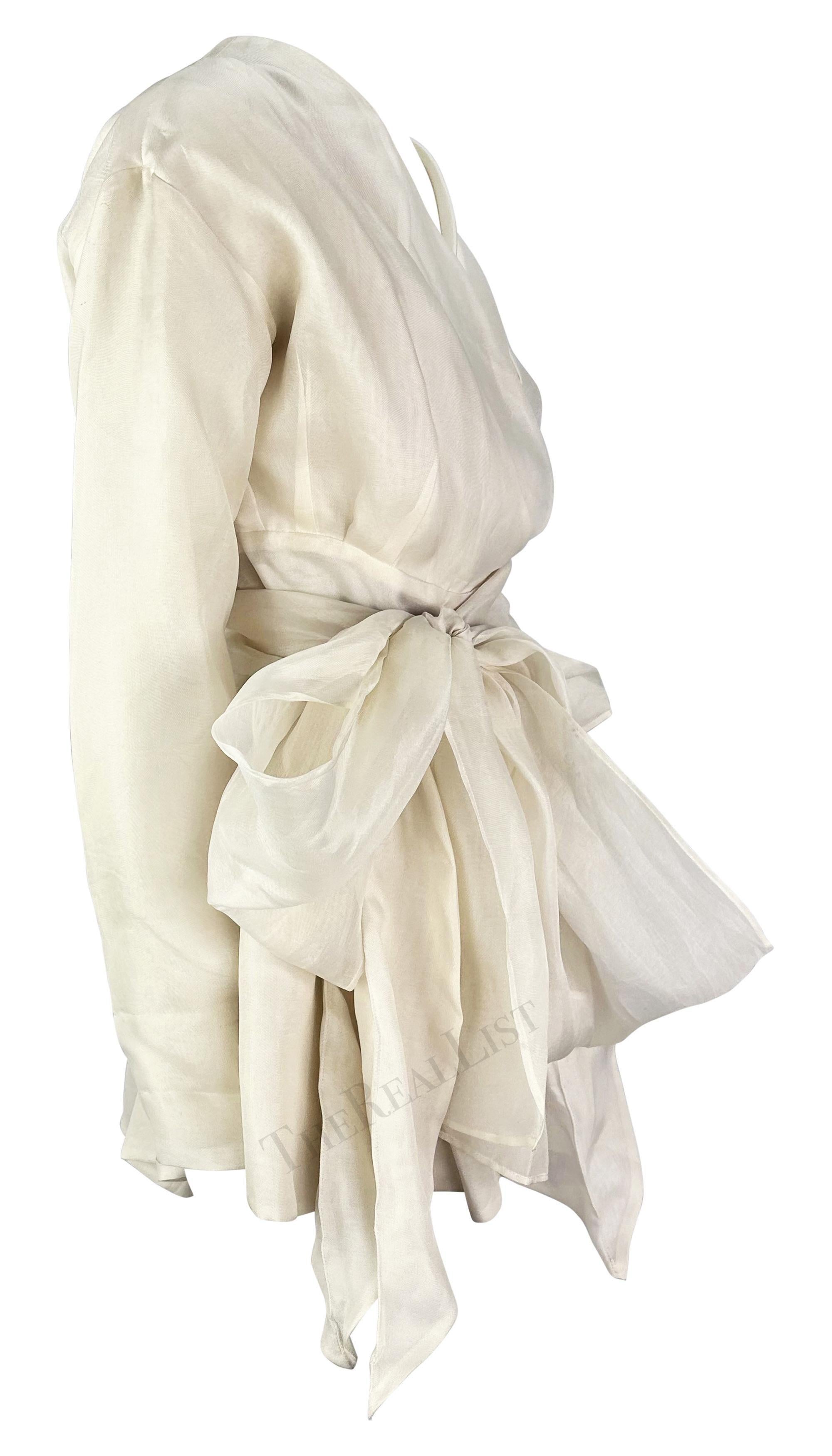 S/S 1992 Dolce & Gabbana White Silk Flowy Layered Long Sleeve Blouse (Chemisier à manches longues en soie) Pour femmes en vente