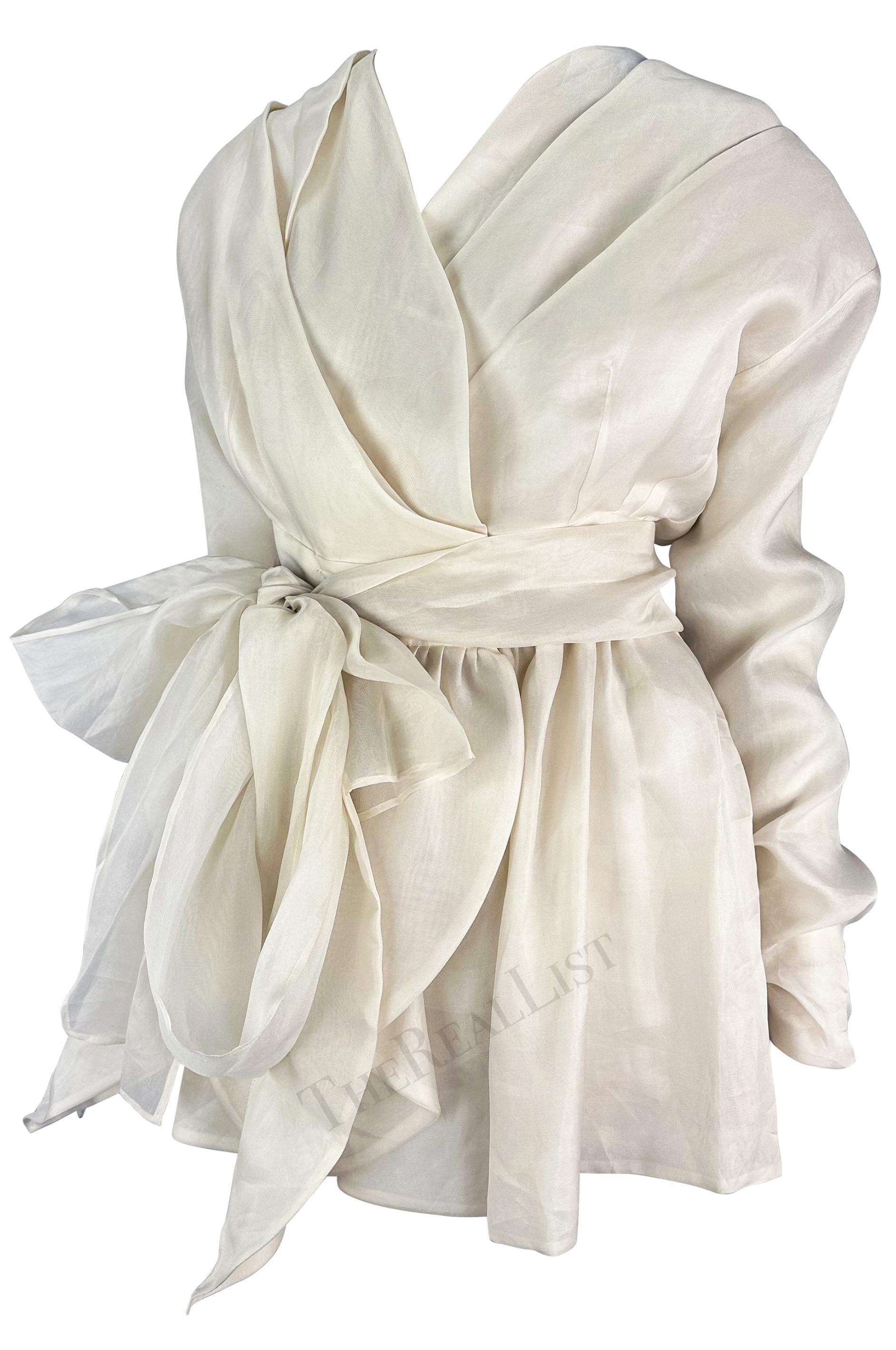 S/S 1992 Dolce & Gabbana White Silk Flowy Layered Long Sleeve Blouse (Chemisier à manches longues en soie) en vente 3