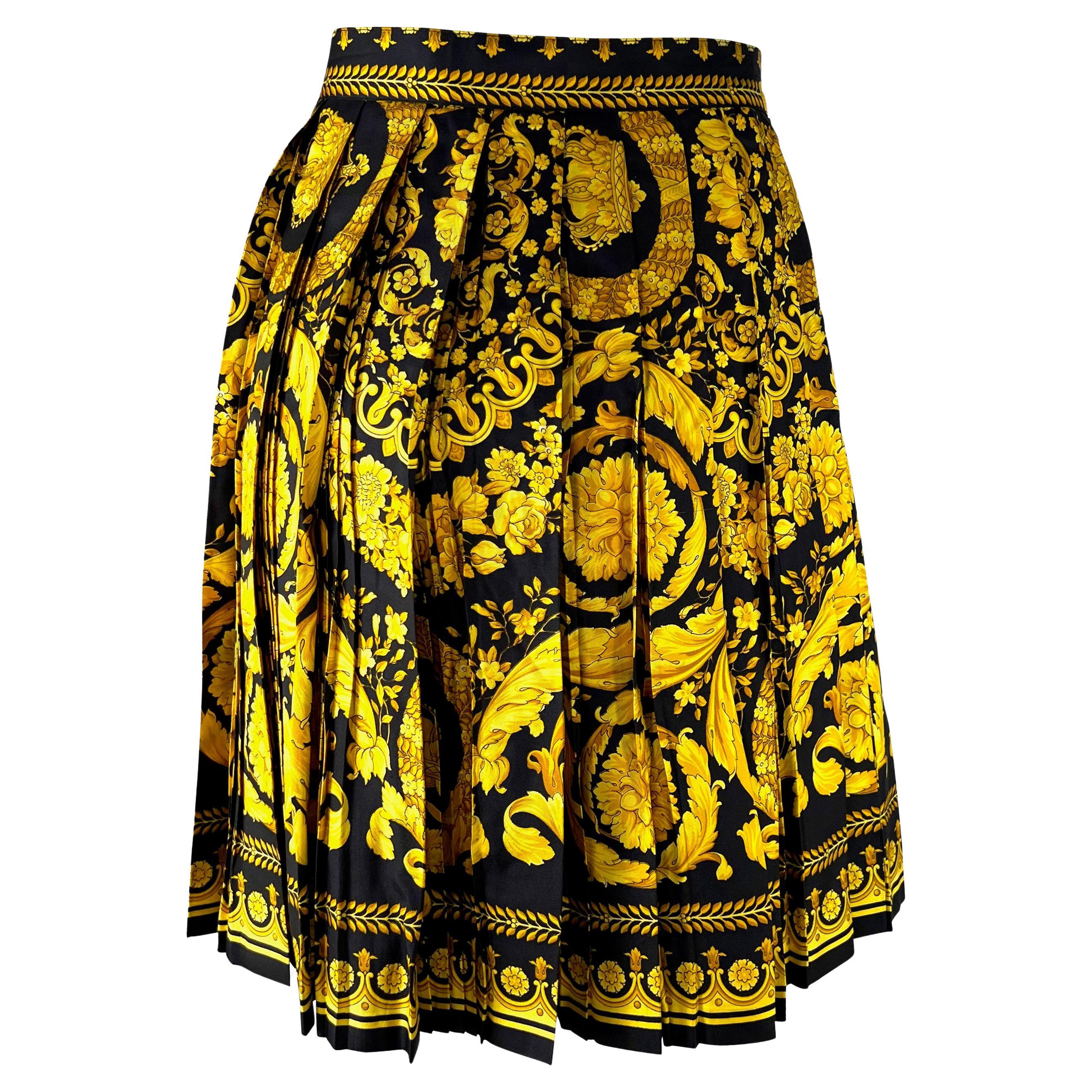 Yellow S/S 1992 Gianni Versace Couture Black Gold Baroque Print Pleated Skirt For Sale