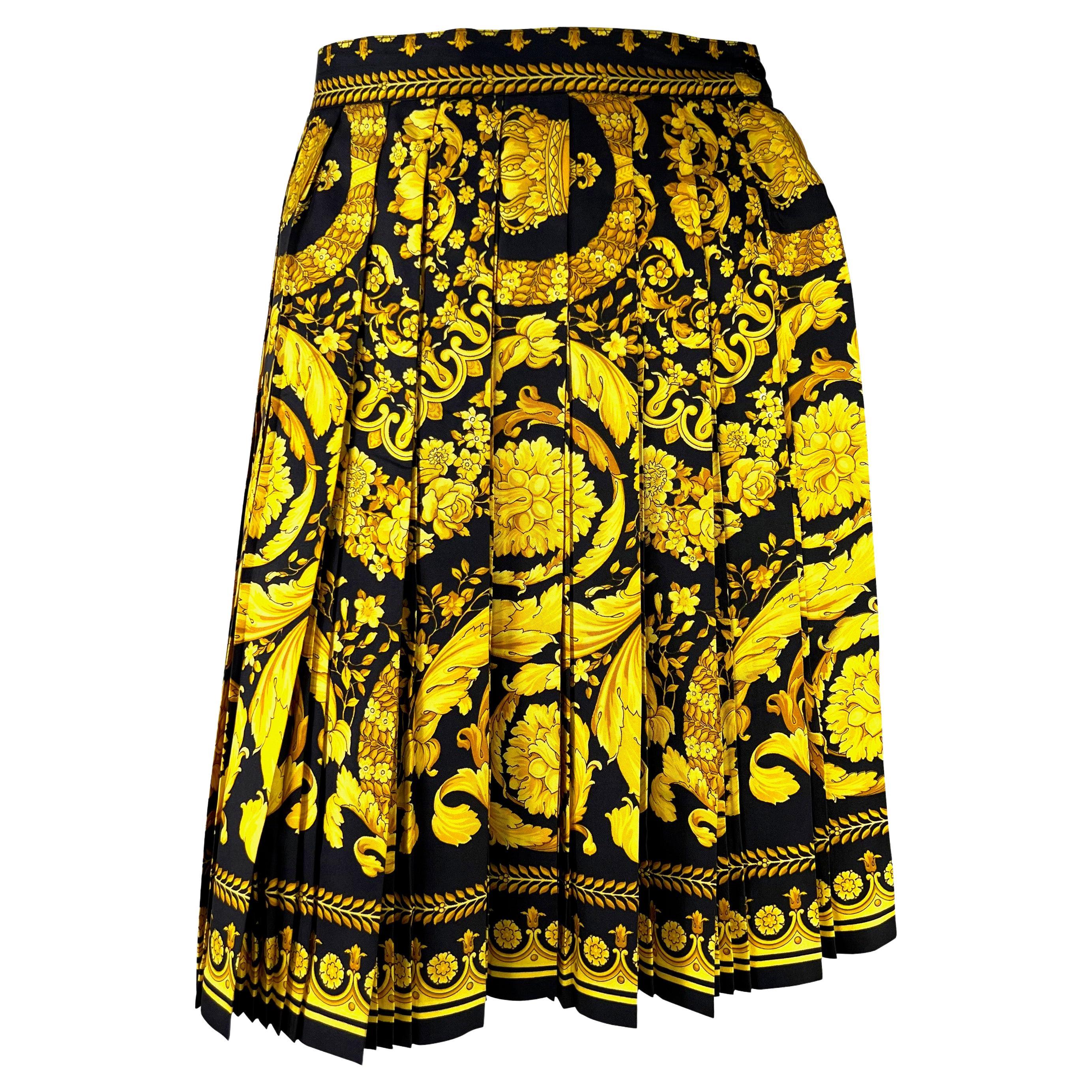 S/S 1992 Gianni Versace Couture Black Gold Baroque Print Pleated Skirt For Sale