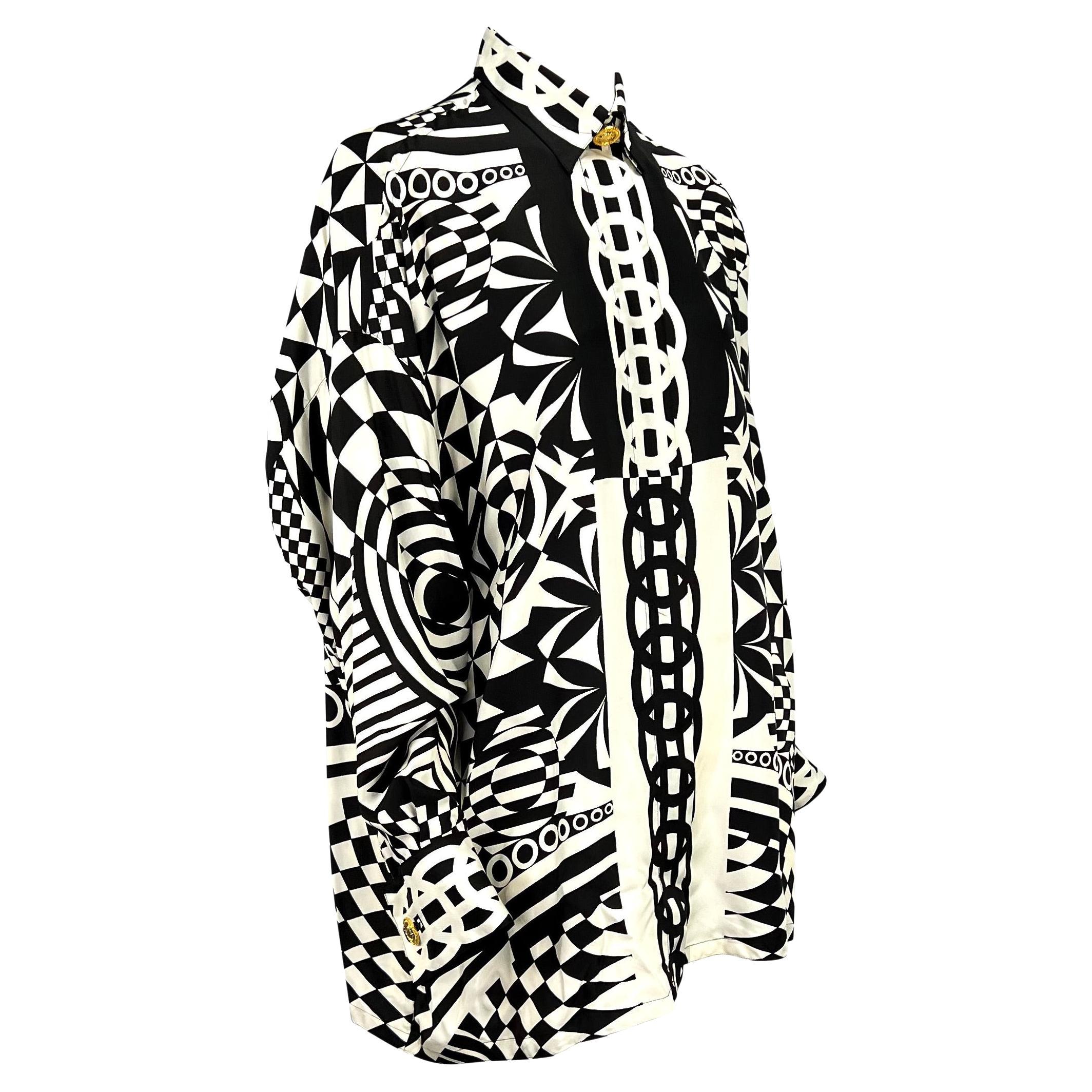 S/S 1992 Gianni Versace Couture Silk Black & White Geometric Print Button Down For Sale 3