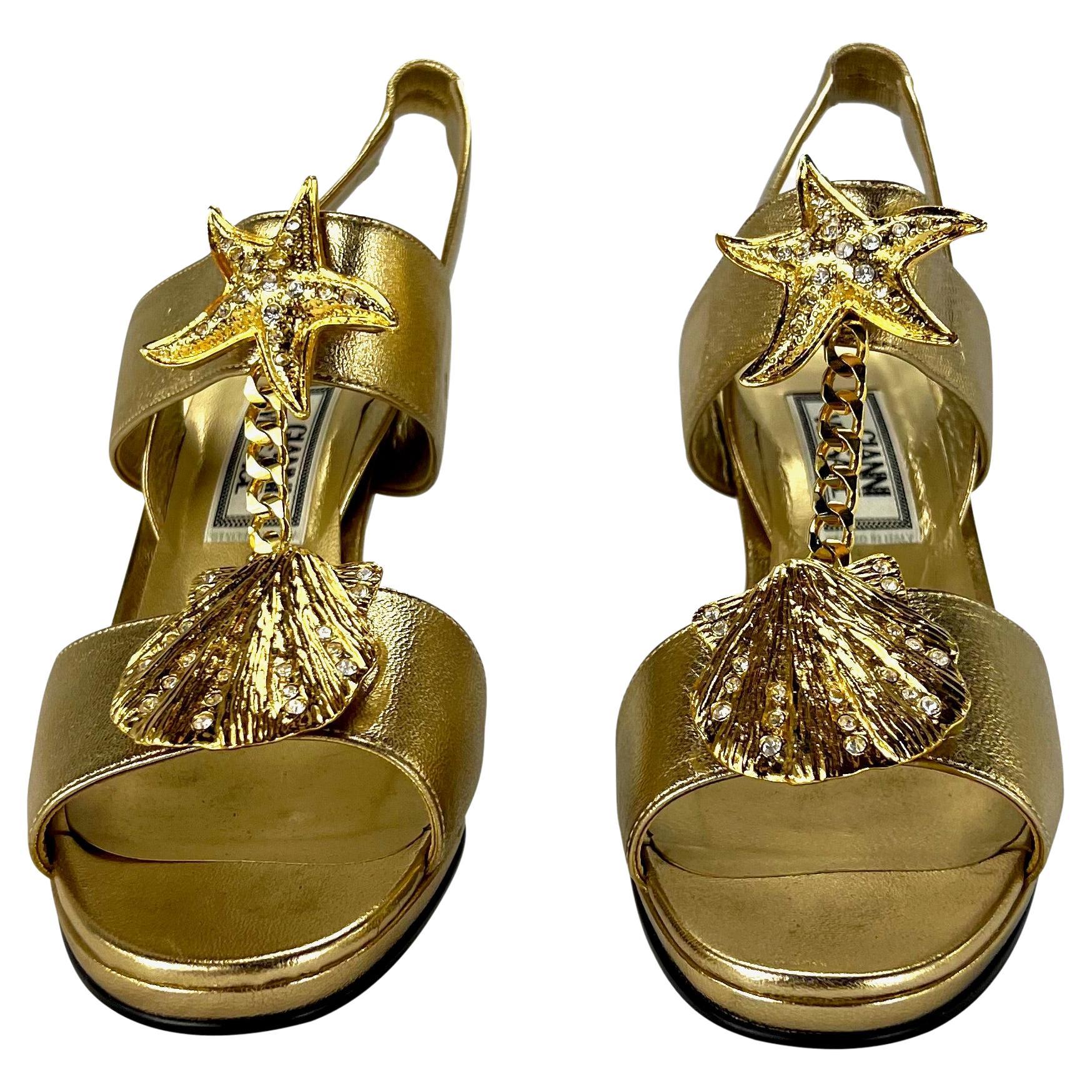 F/S 1992 Gianni Versace Gold Mare Heels mit Absatz Größe 36 (Braun) im Angebot