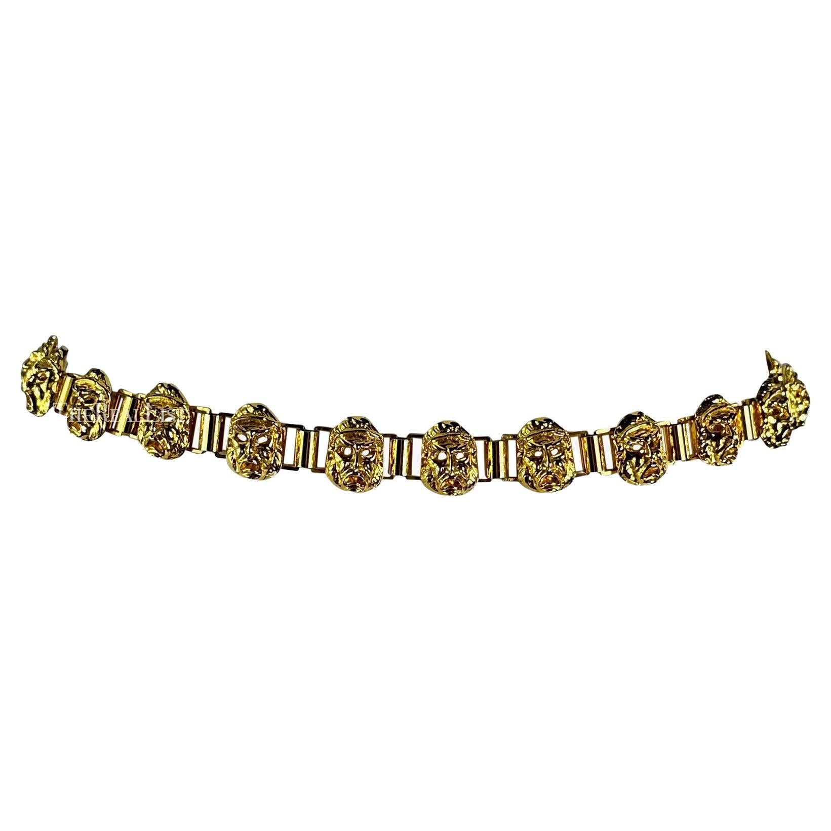 S/S 1992 Gianni Versace Chaîne de ceinture en or avec masque romain  en vente 6