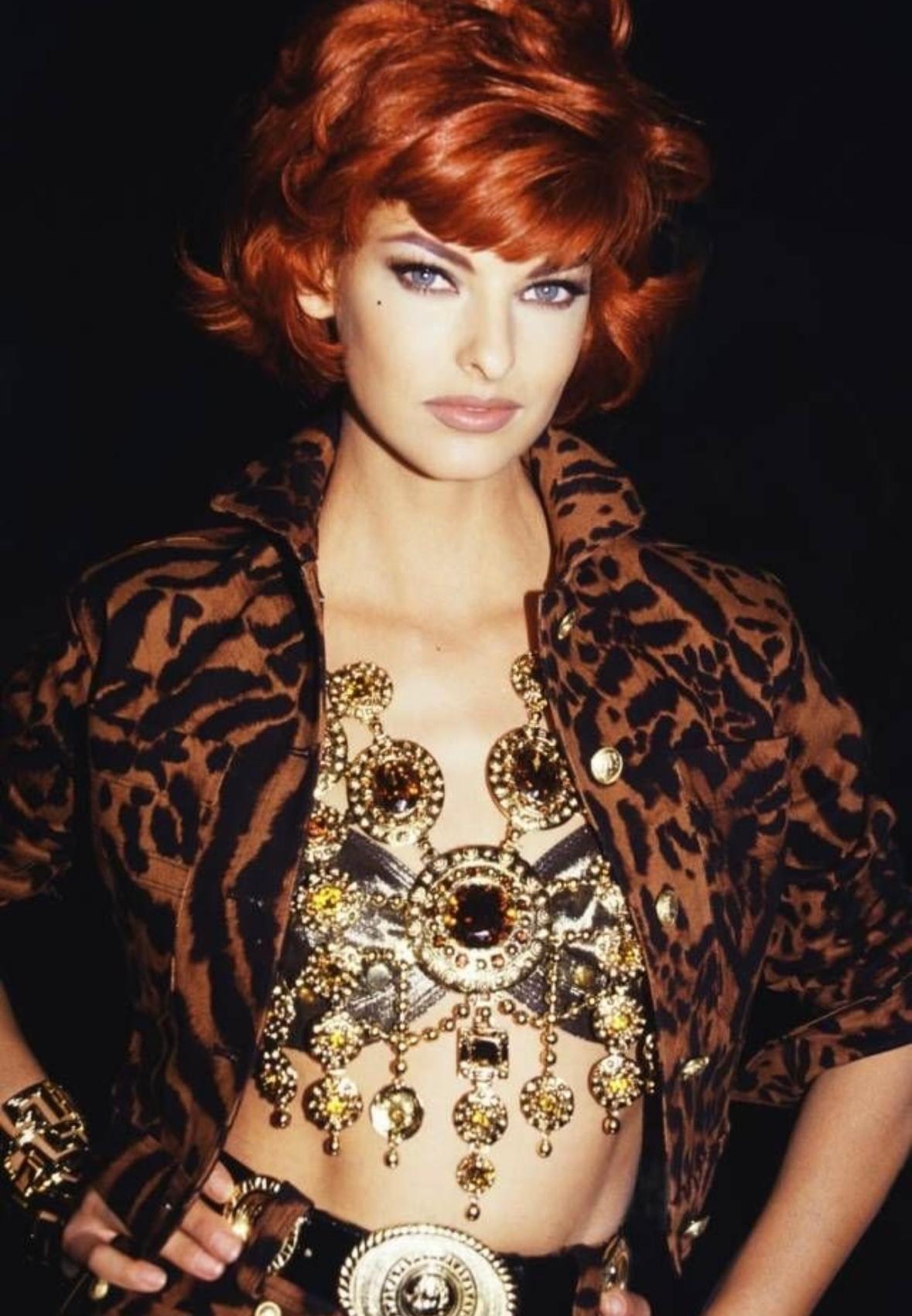 S/S 1992 Gianni Versace Runway Brown Cheetah Print Denim Medusa Cropped Jacket For Sale 1