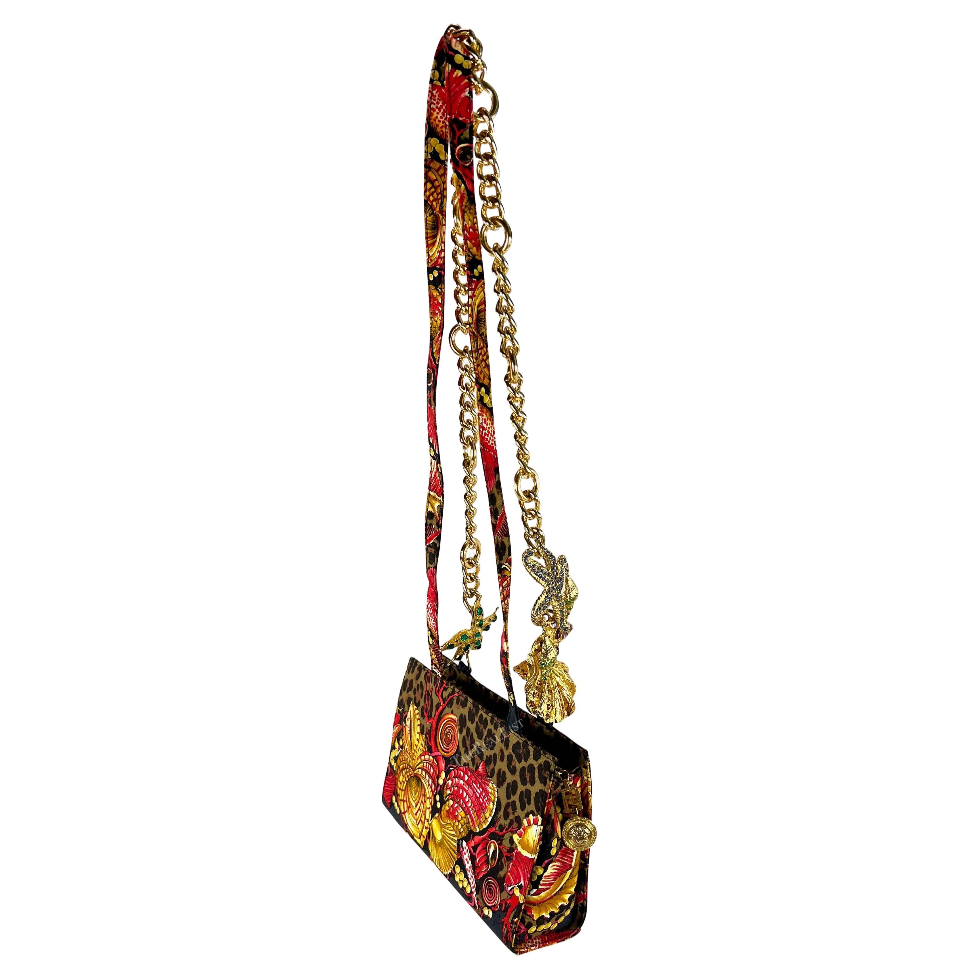S/S 1992 Gianni Versace Runway Rhinestone Gold Shell Jewel Chain Crossbody Bag  For Sale 9