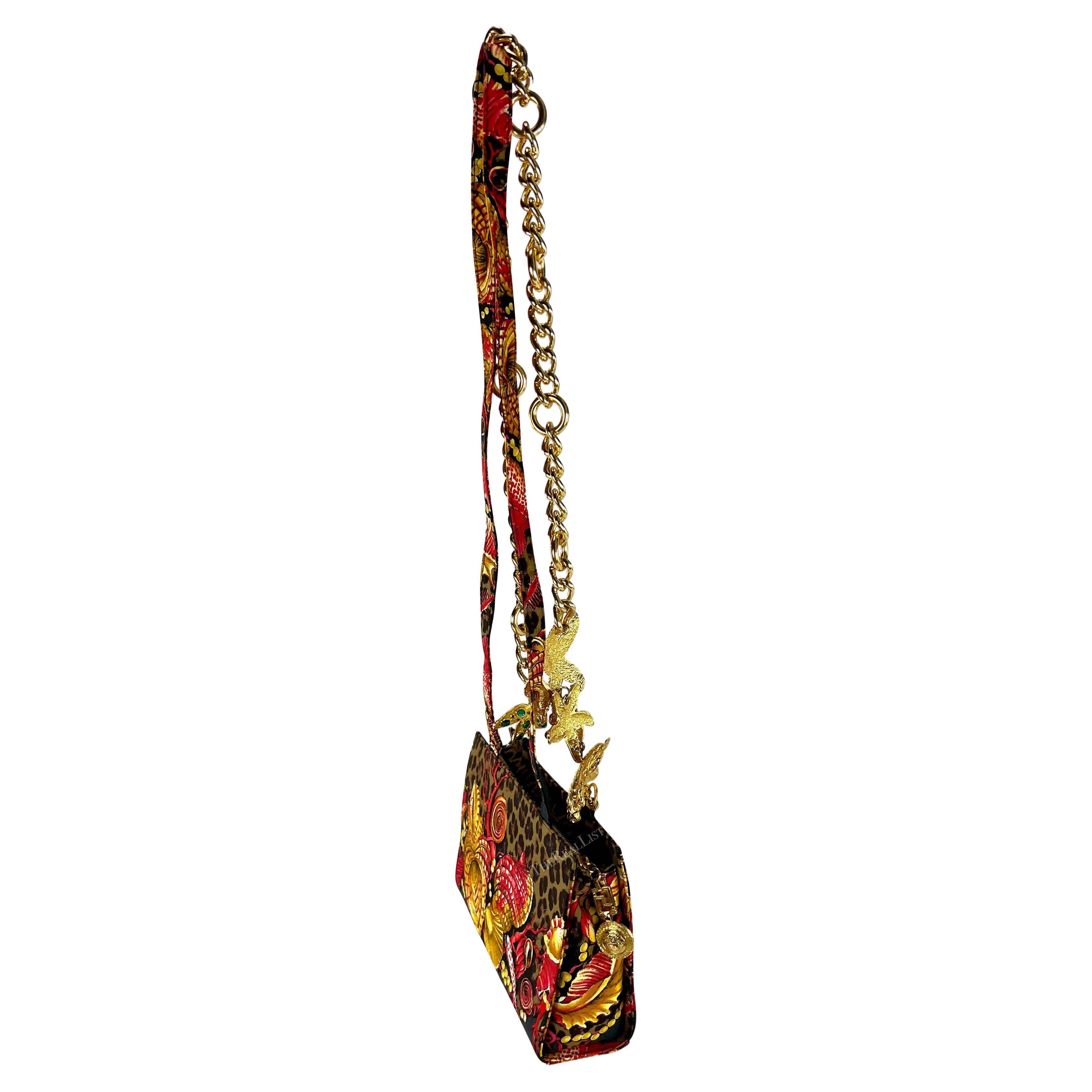 S/S 1992 Gianni Versace Runway Rhinestone Gold Shell Jewel Chain Crossbody Bag  For Sale 10