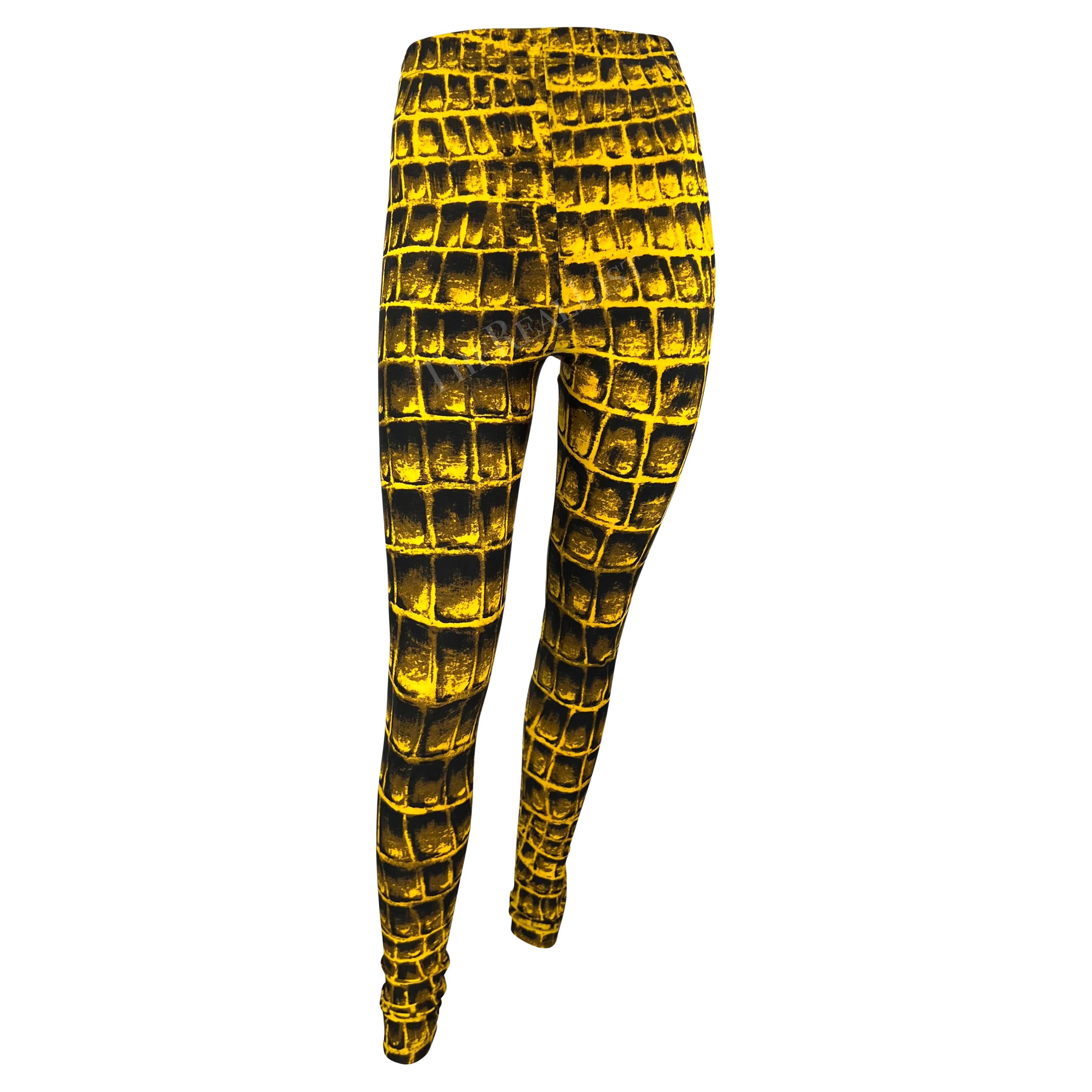 S/S 1992 Gianni Versace Runway Yellow Black Crocodile Print Leggings Tights For Sale