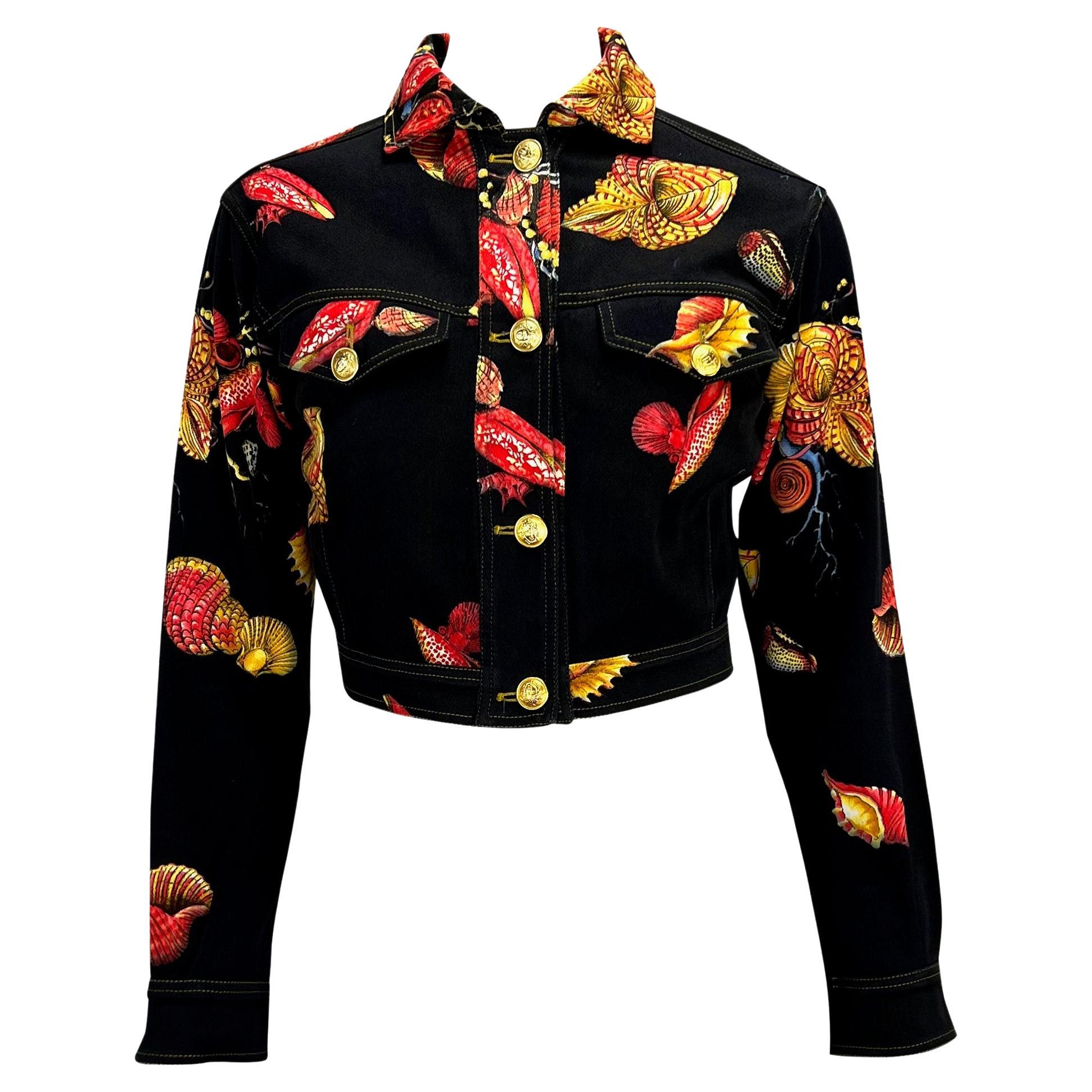 S/S 1992 Gianni Versace Seashell Print Black Denim Medusa Cropped Jacket  For Sale at 1stDibs | miss chile 1992, versace cropped jacket