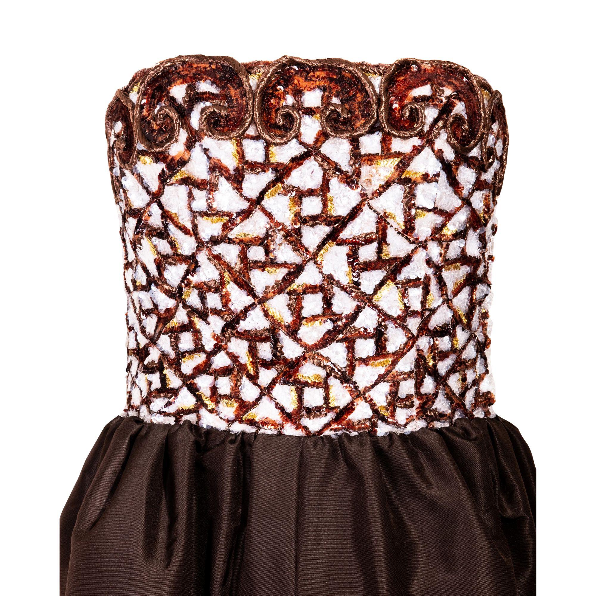 Women's S/S 1992 Givenchy Haute Couture Deep Brown Strapless Gown with Embroidered Bust For Sale