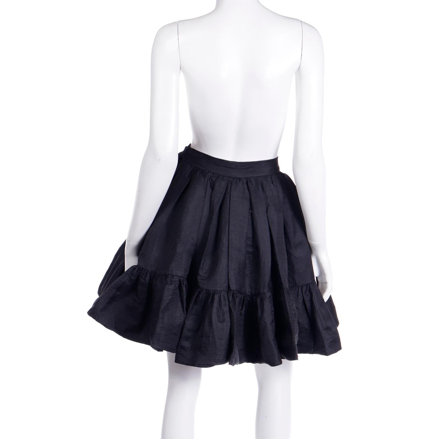 S/S 1992 Isaac Mizrahi Vintage Black Ruffled Mini Rodeo Skirt For Sale 2