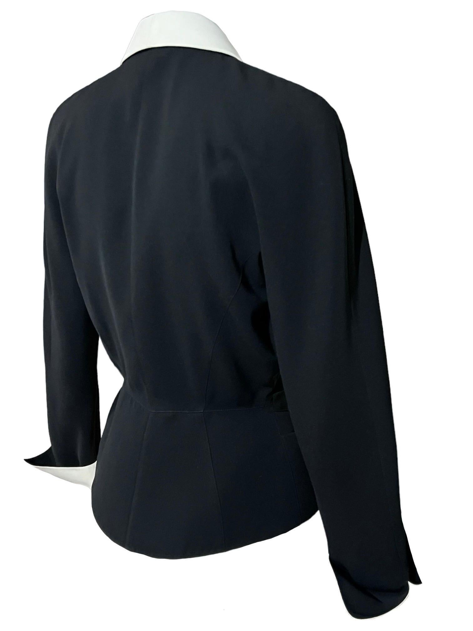 S/S 1992 Thierry Mugler Black Runway Jacket Dramatic White Collar For Sale 2