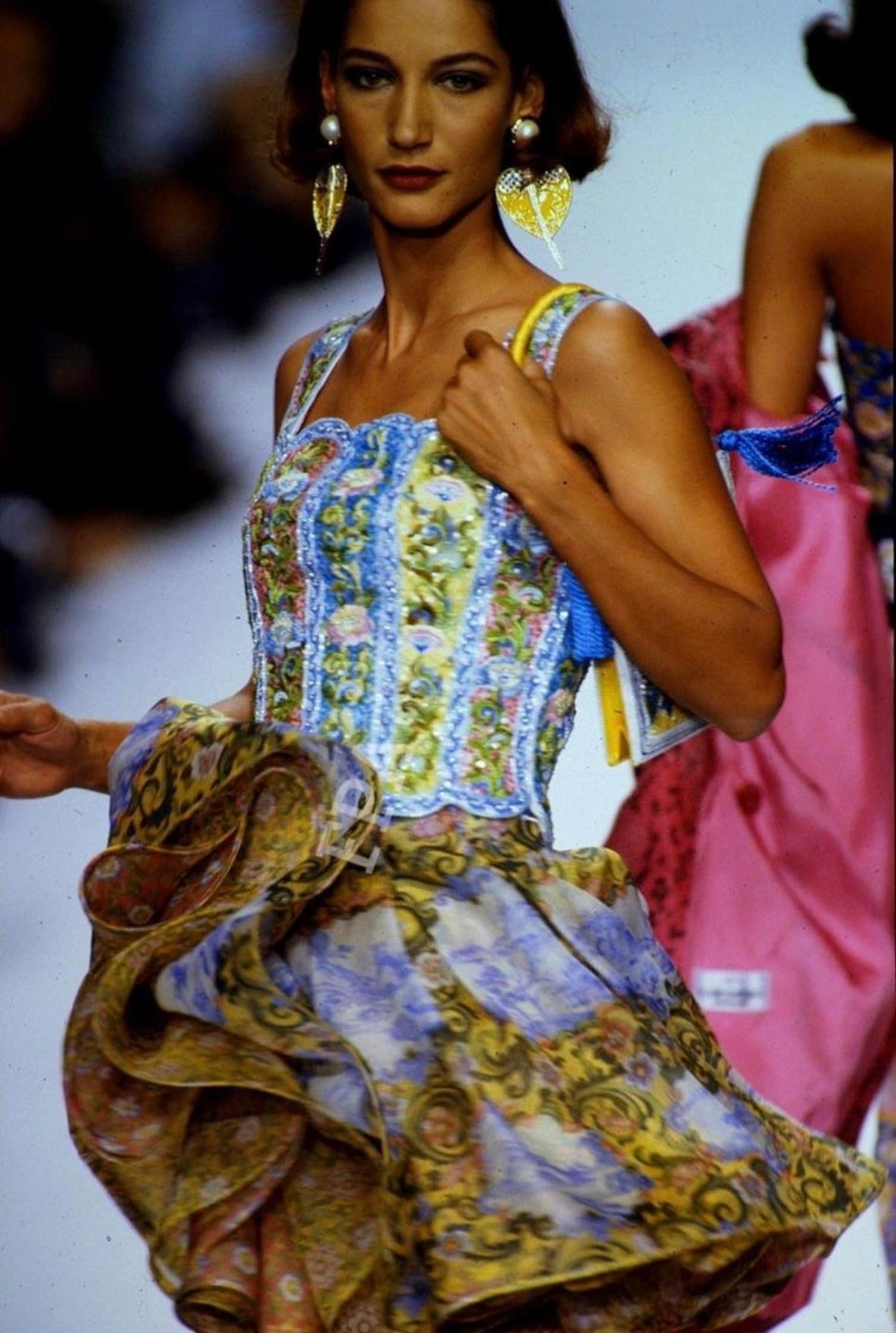 S/S 1992 Valentino Garavani Runway Ad Beaded Floral Pastel Flare Skirt Set For Sale 3