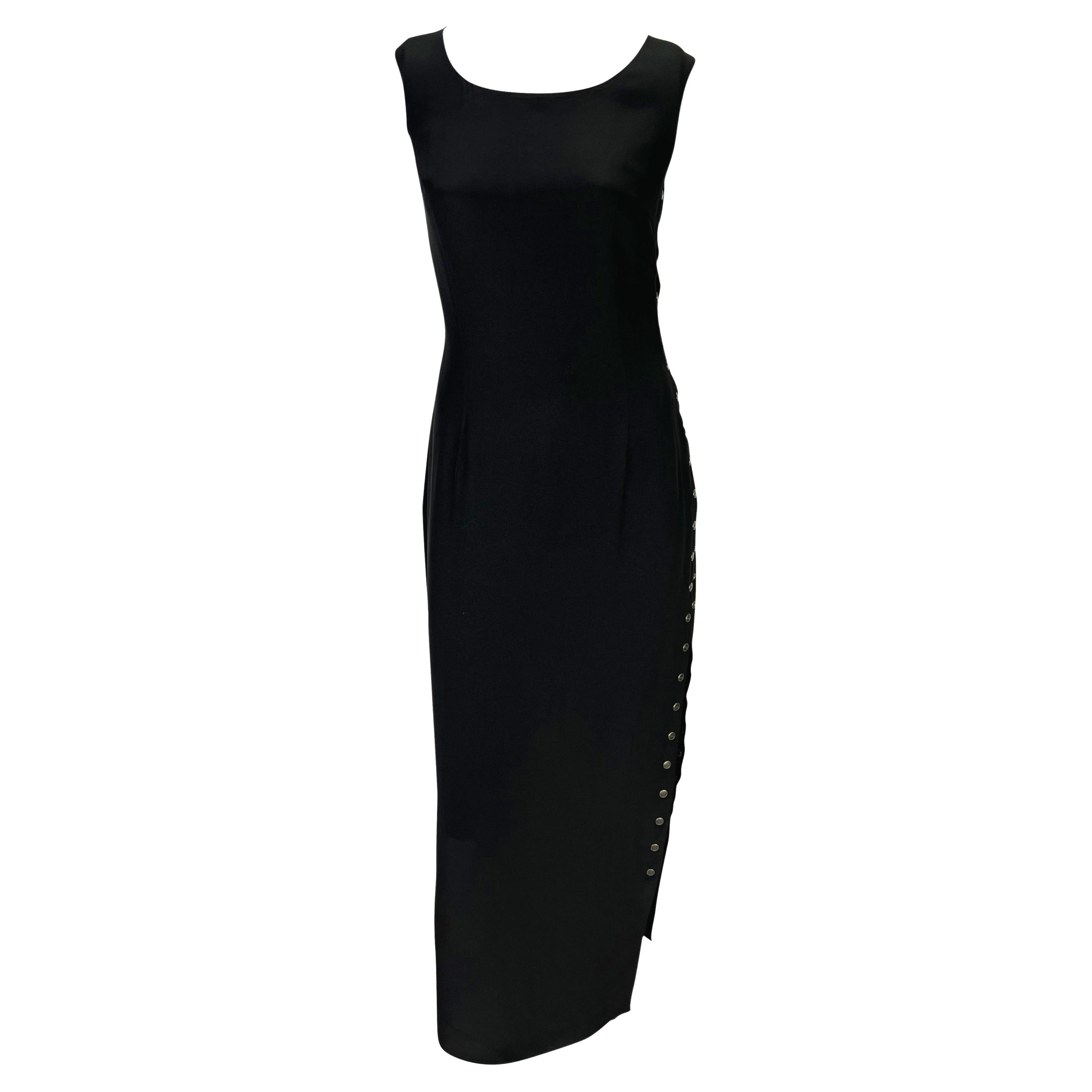 S/S 1993 Dolce & Gabbana Runway Logo Snap Black Bodycon Pin-Up Dress For Sale 1