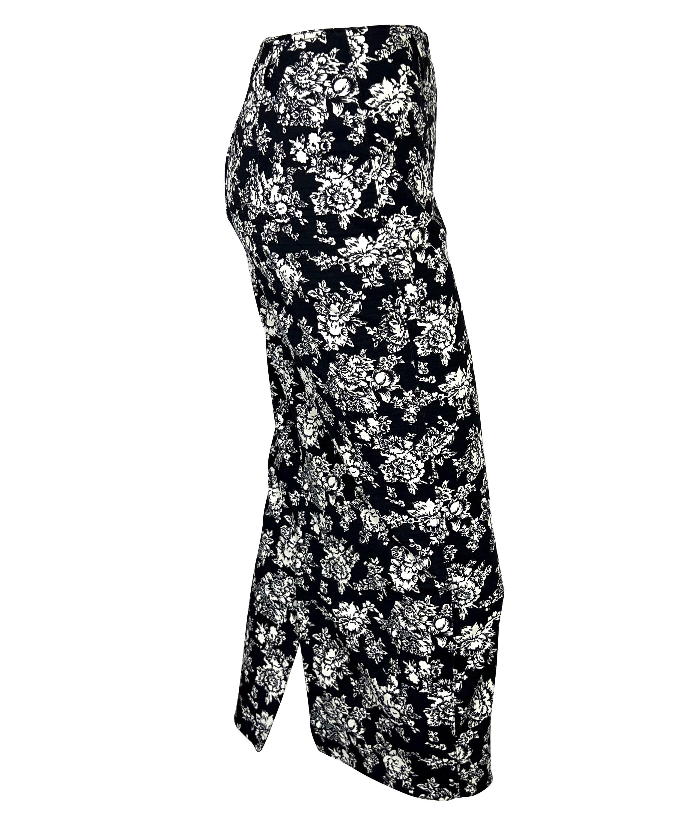 Women's S/S 1993 Gianni Versace Black White Floral Stretch Spandex Rubber Blend Skirt For Sale