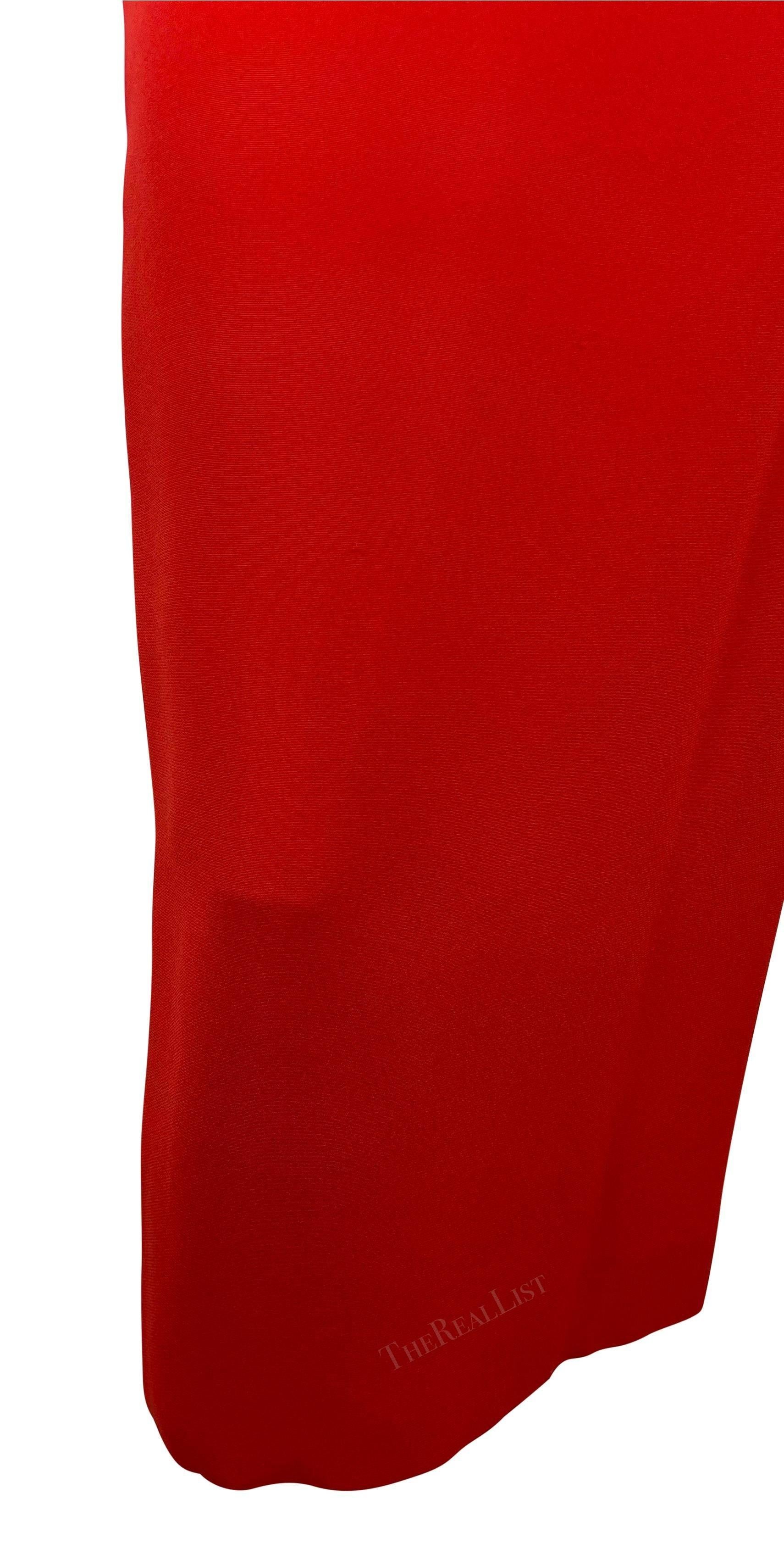 S/S 1993 Gianni Versace Runway Ad Rotes ärmelloses Kleid mit tiefem Rückenausschnitt im Angebot 1