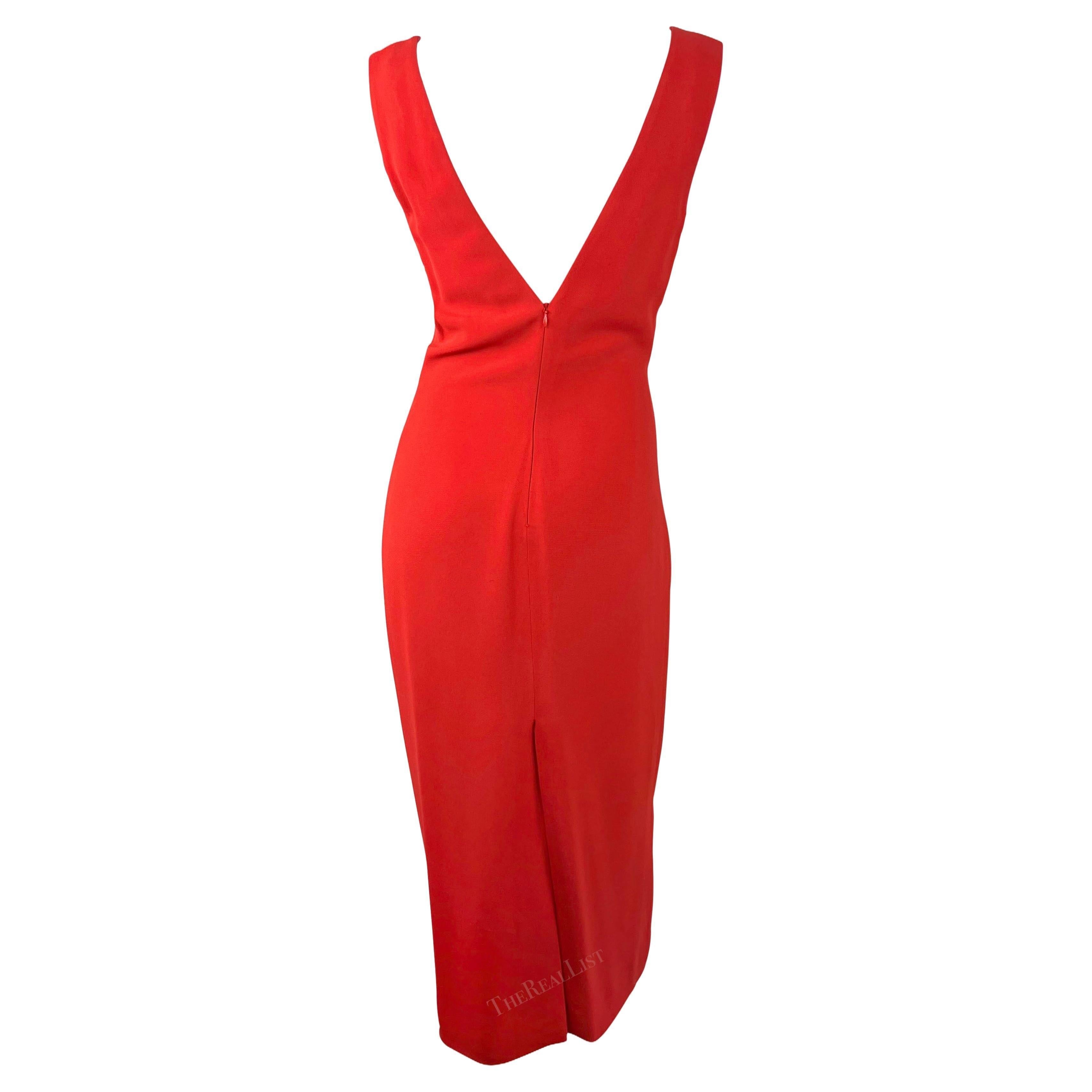 S/S 1993 Gianni Versace Runway Ad Rotes ärmelloses Kleid mit tiefem Rückenausschnitt im Angebot 5