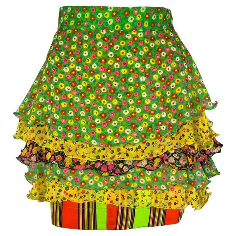 S/S 1993 Gianni Versace Minifalda de Pasarela Floral Multicolor con Vuelos
