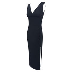 Primavera/Verano 1993. Vestido largo sin mangas, ceñido y semitransparente con cuello en V de Norma Kamali, talla 40IT