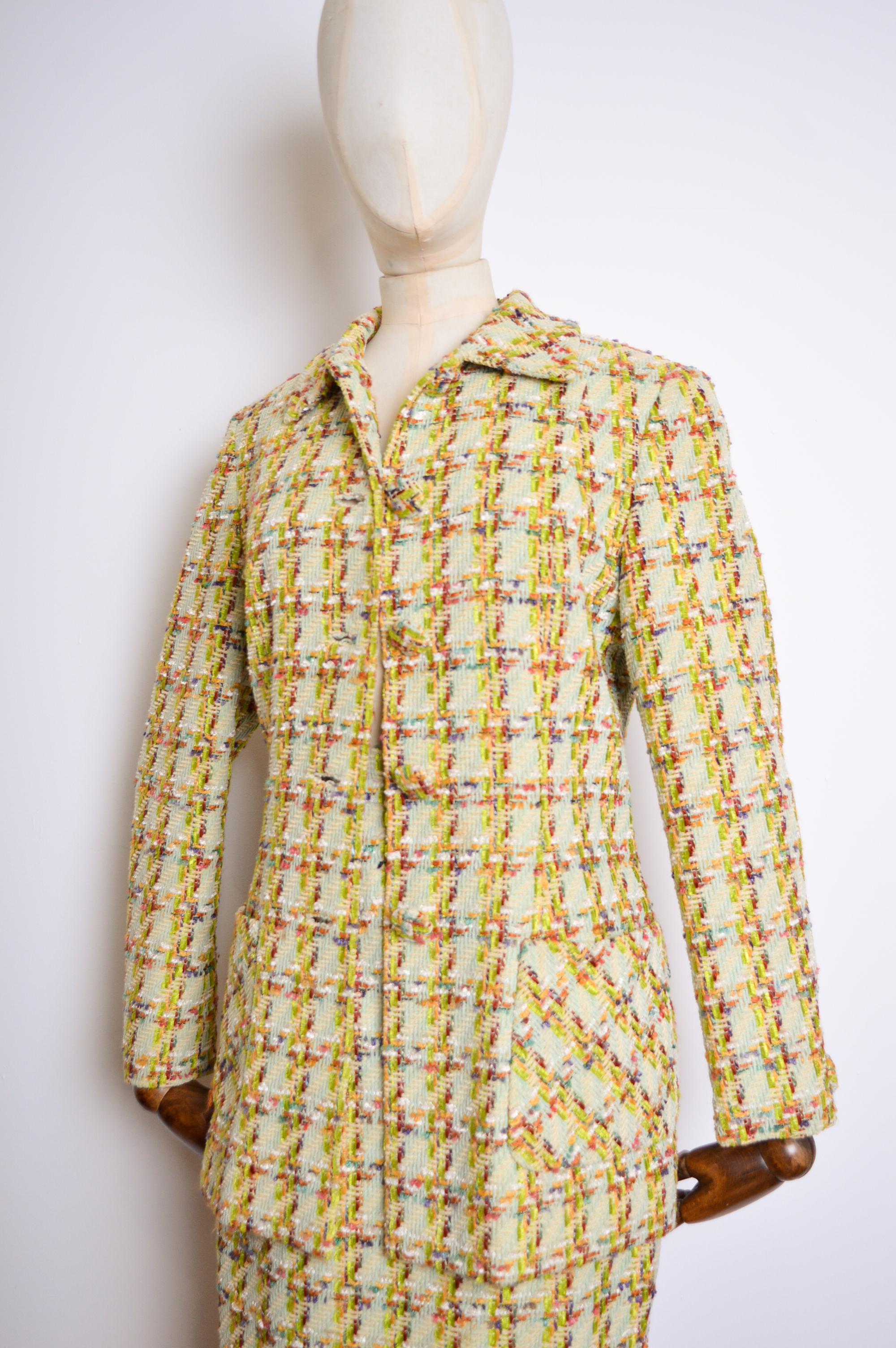 S/S 1993 ROCHAS Jewel Tone Lime Green Tweed Boucle Jacket & Skirt Matching Set For Sale 13