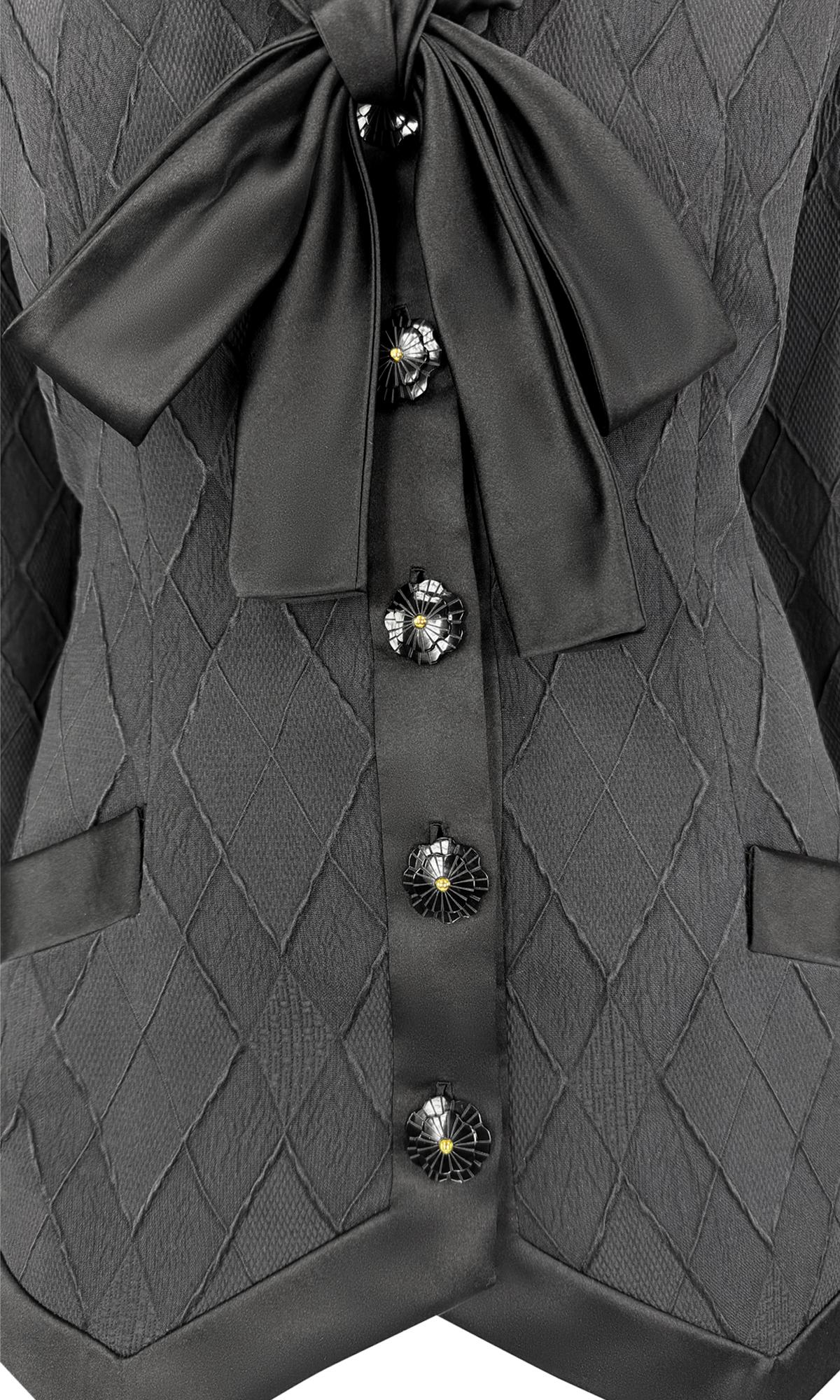 S/S 1993 Valentino Haute Couture Runway Diamond Textured Blazer Jacket For Sale 3