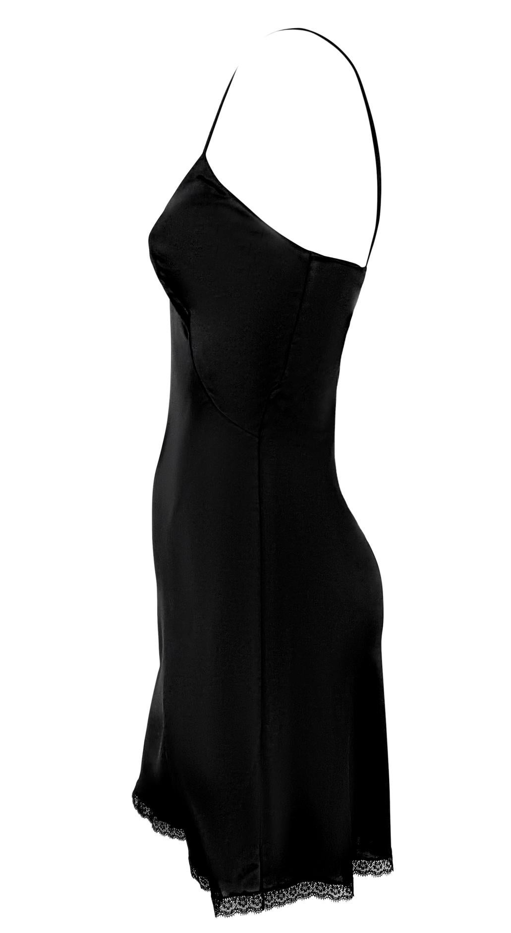 Dolce & Gabbana Runway Ad mini-robe noire bordée de dentelle et de satin transparent, P/E 1994 en vente 3