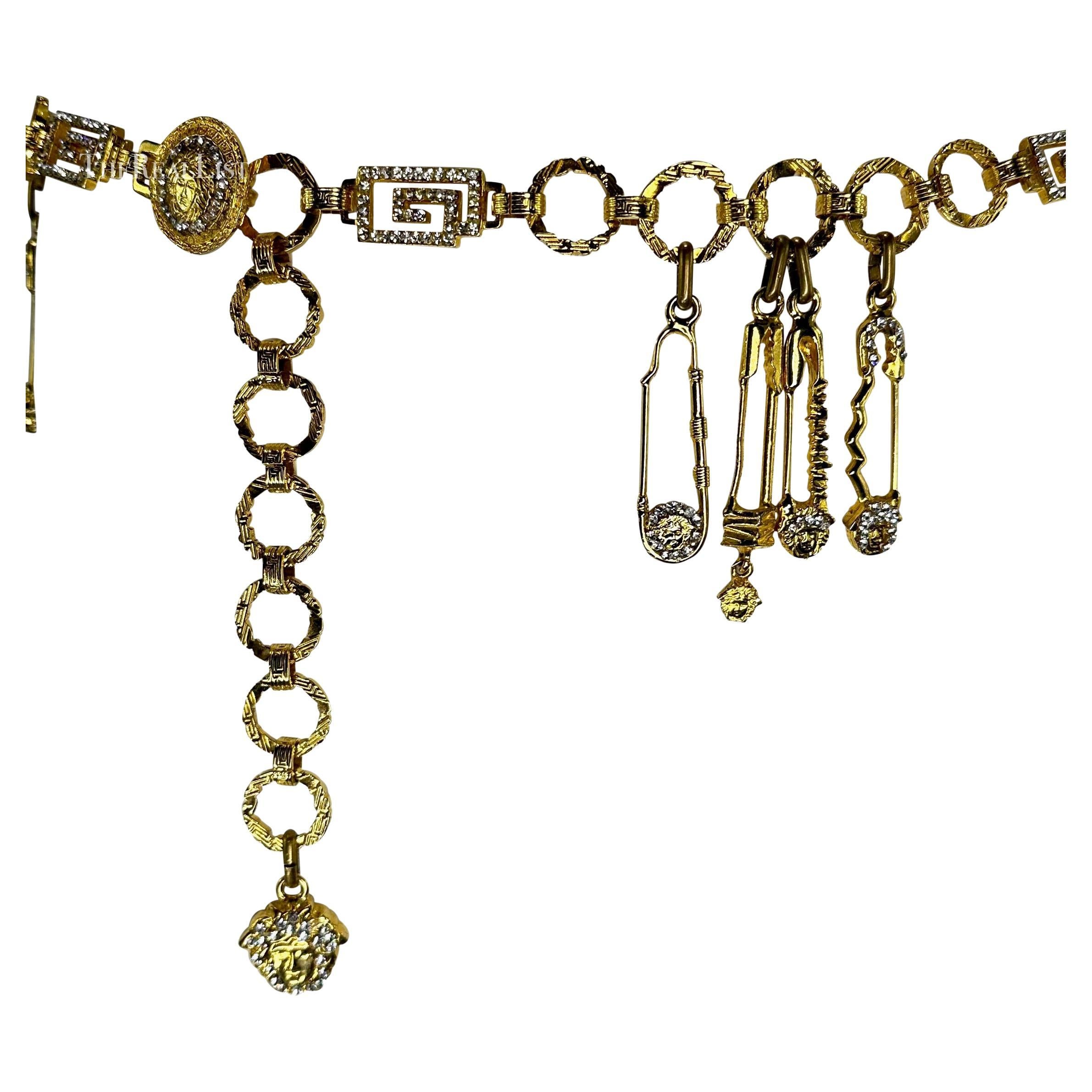 S/S 1994 Gianni Versace Gold Tone Rhinestone Safety Pin Medusa Chain Belt  en vente 1