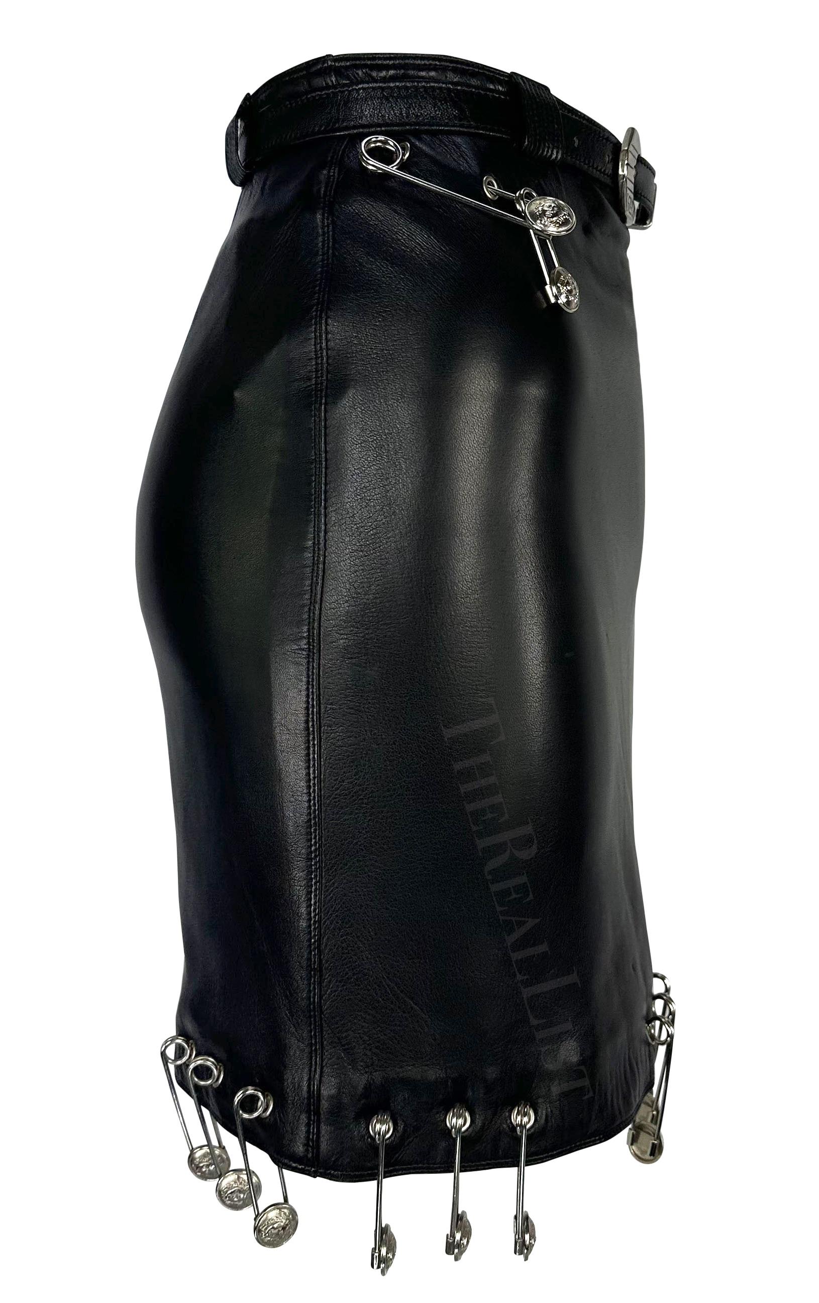 S/S 1994 Gianni Versace Safety Pin Medusa Pierced Black Leather Belted Skirt For Sale 7