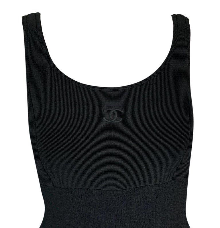 Chanel P95 #38 Cropped Tops Tank Tops Black Auction
