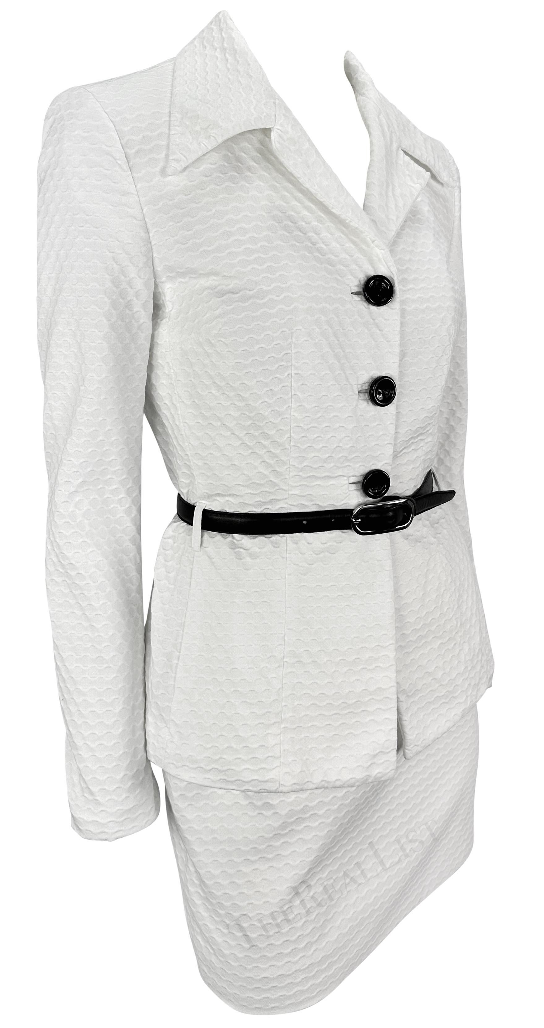 S/S 1995 Dolce & Gabbana Belted White Waffle Knit Mini Skirt Suit For Sale 2