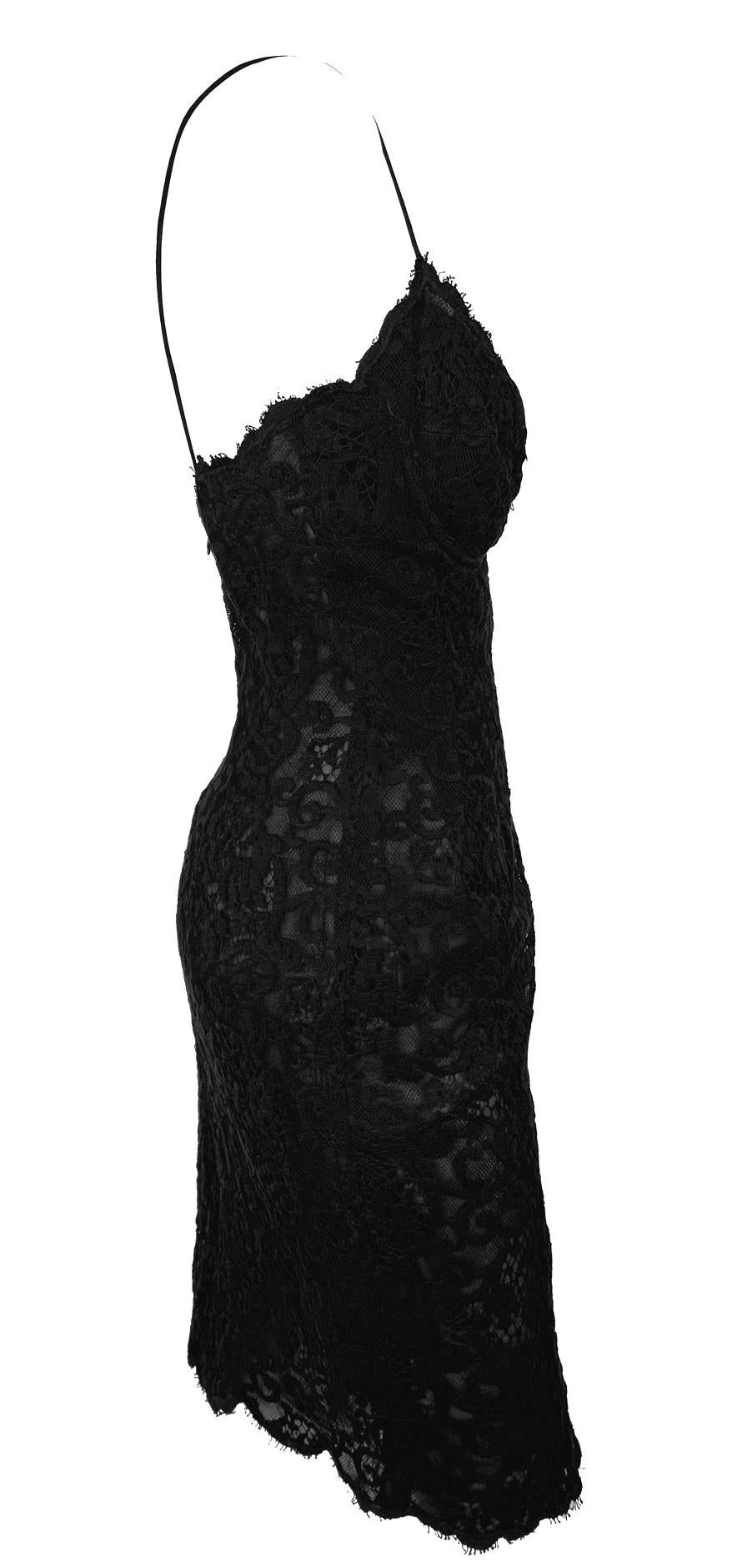 S/S 1995 Donna Karan Laufsteg Schwarzes geblümtes Spitzenkleid im Angebot 2