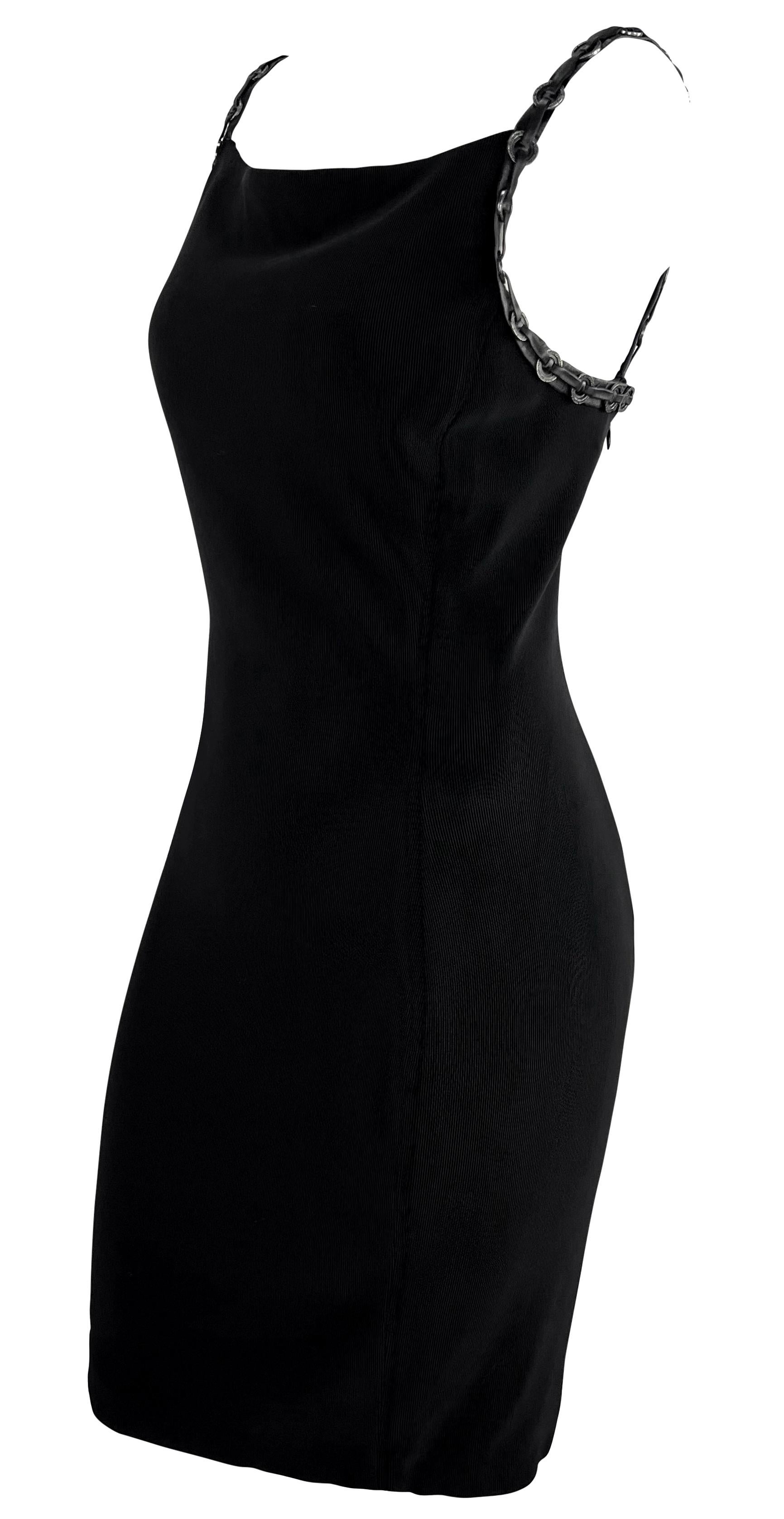 S/S 1995 Gianni Versace Schwarzer Lederriemen Griechischer Schlüsselring Geripptes Bodycon Kleid im Angebot 1