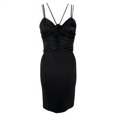 S/S 1995 Gianni Versace - Mini robe à bretelles en cuir extensible froncé et bodyon noir