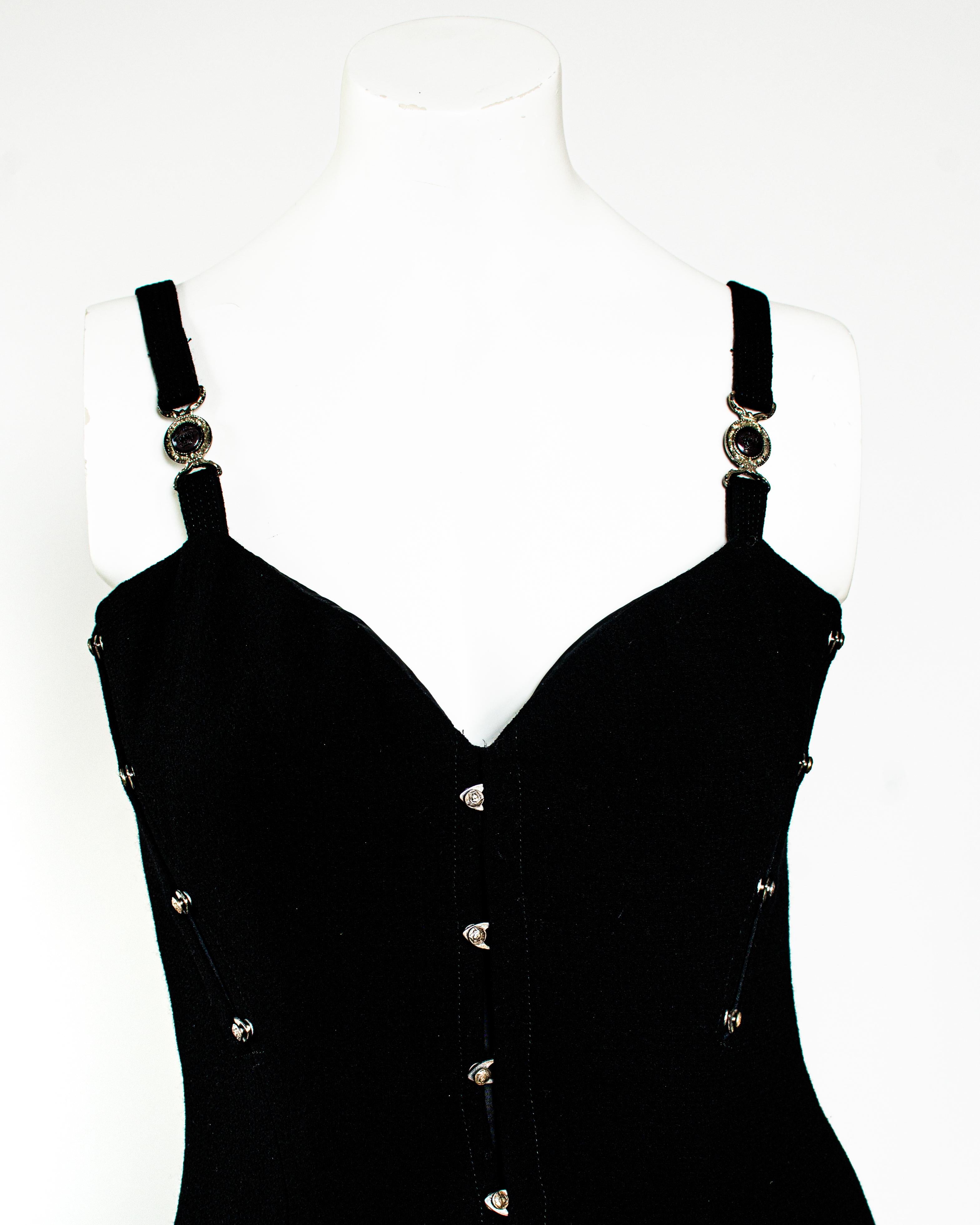 S/S 1995 Gianni Versace Couture Bustier Medusa Corset Boned Flare Black Dress  In Good Condition For Sale In West Hollywood, CA