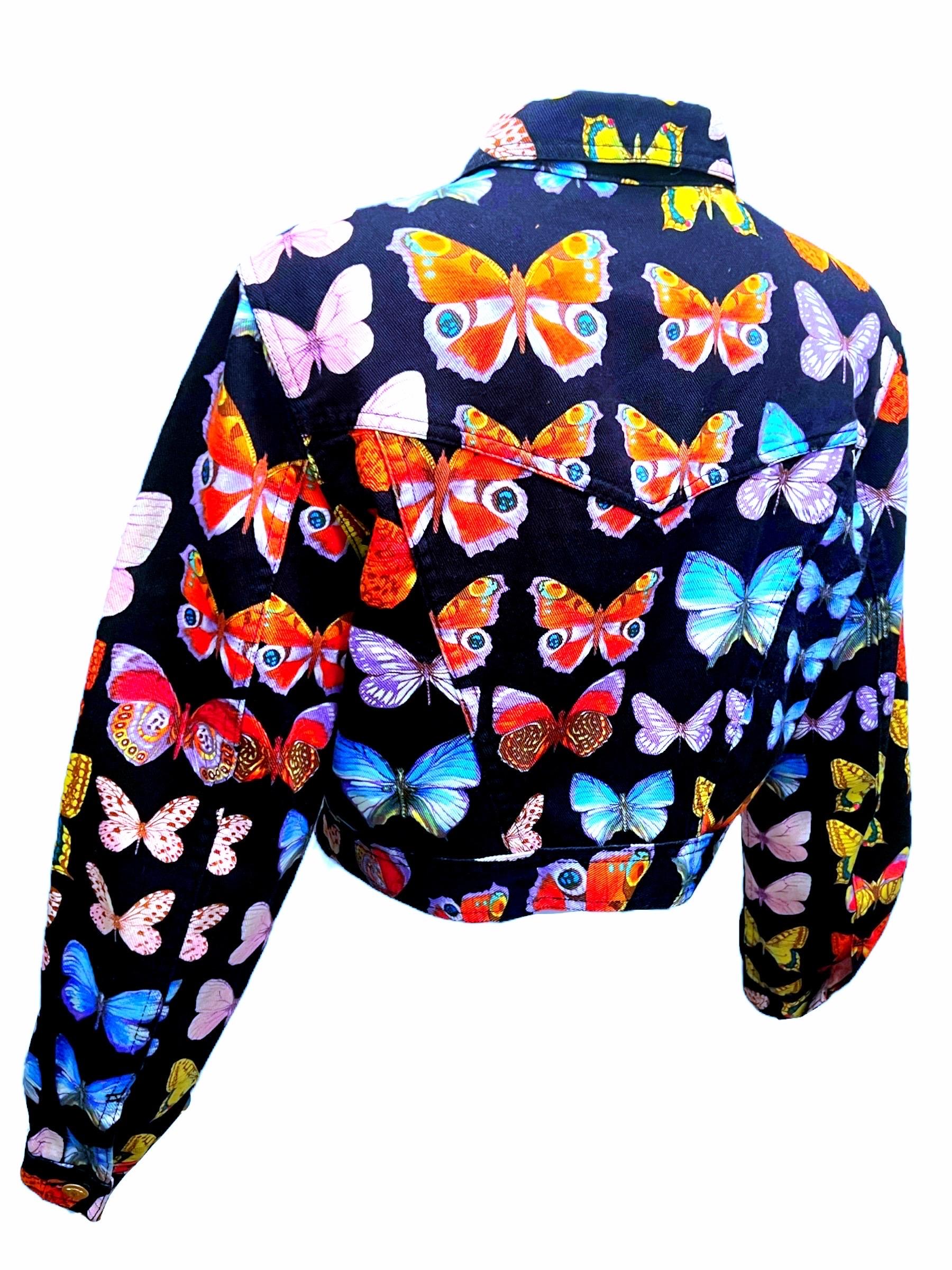 S/S 1995 Gianni Versace Butterfly Printed Jacket For Sale 3