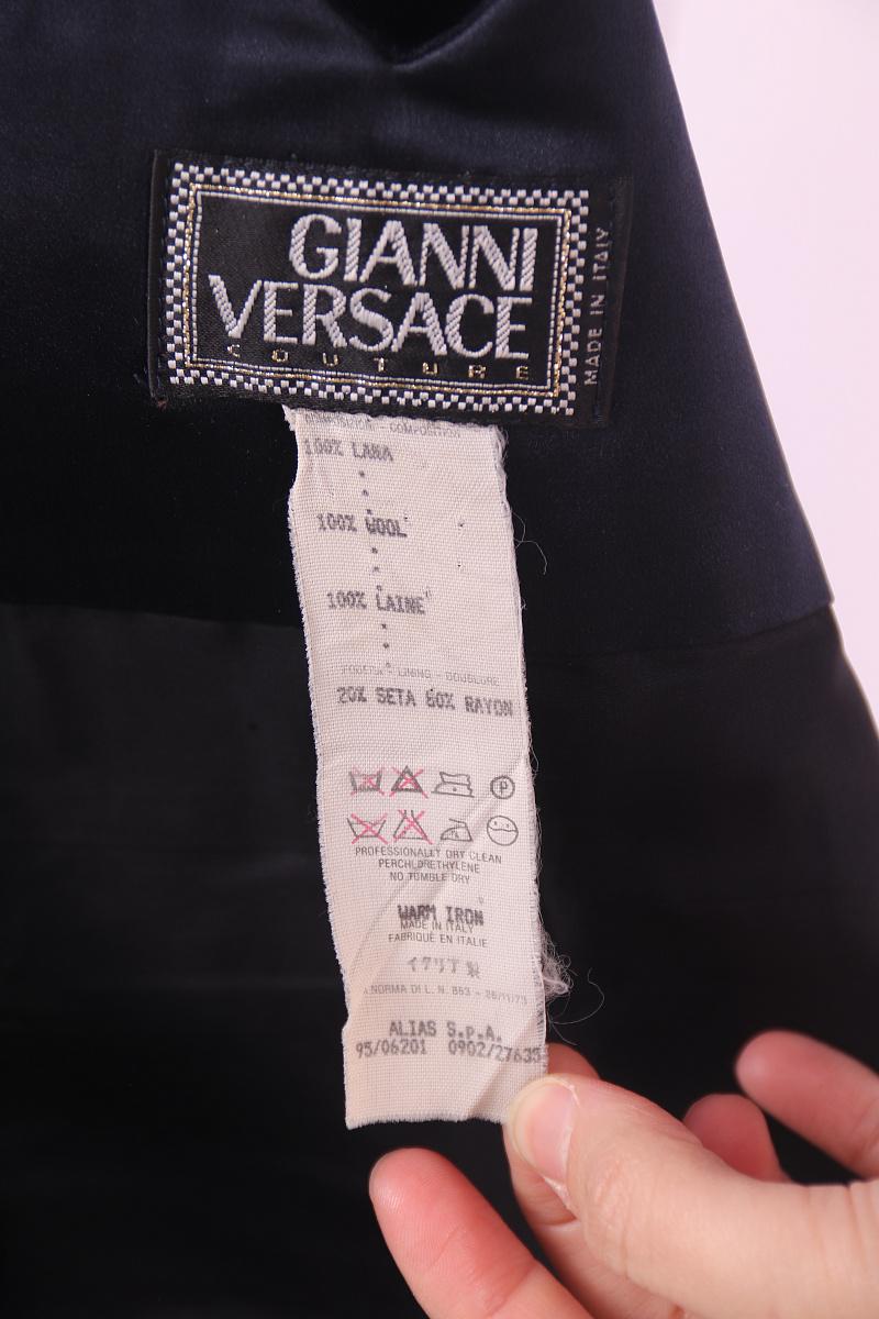 S/S 1995 Gianni Versace Couture Bustier Medusa Wool Black Dress For Sale 3
