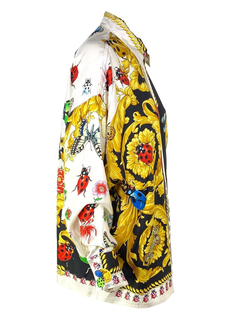S/S 1995 Gianni Versace Couture Lady Bug Garden Baroque Print Button Up Silk Top In Excellent Condition For Sale In Philadelphia, PA