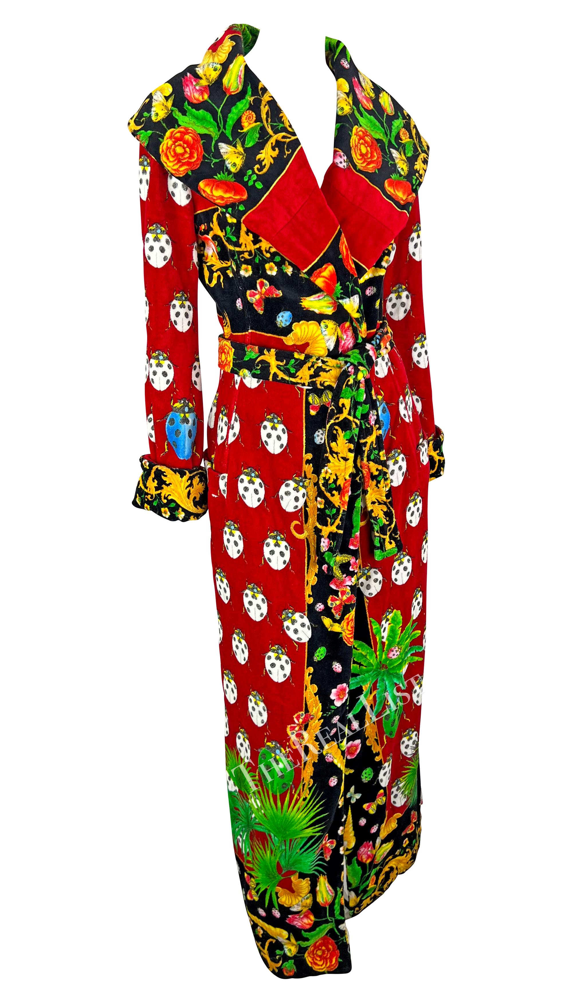 S/S 1995 Gianni Versace Red Lady Bug Print Corset Boned Terrycloth Robe For Sale 8