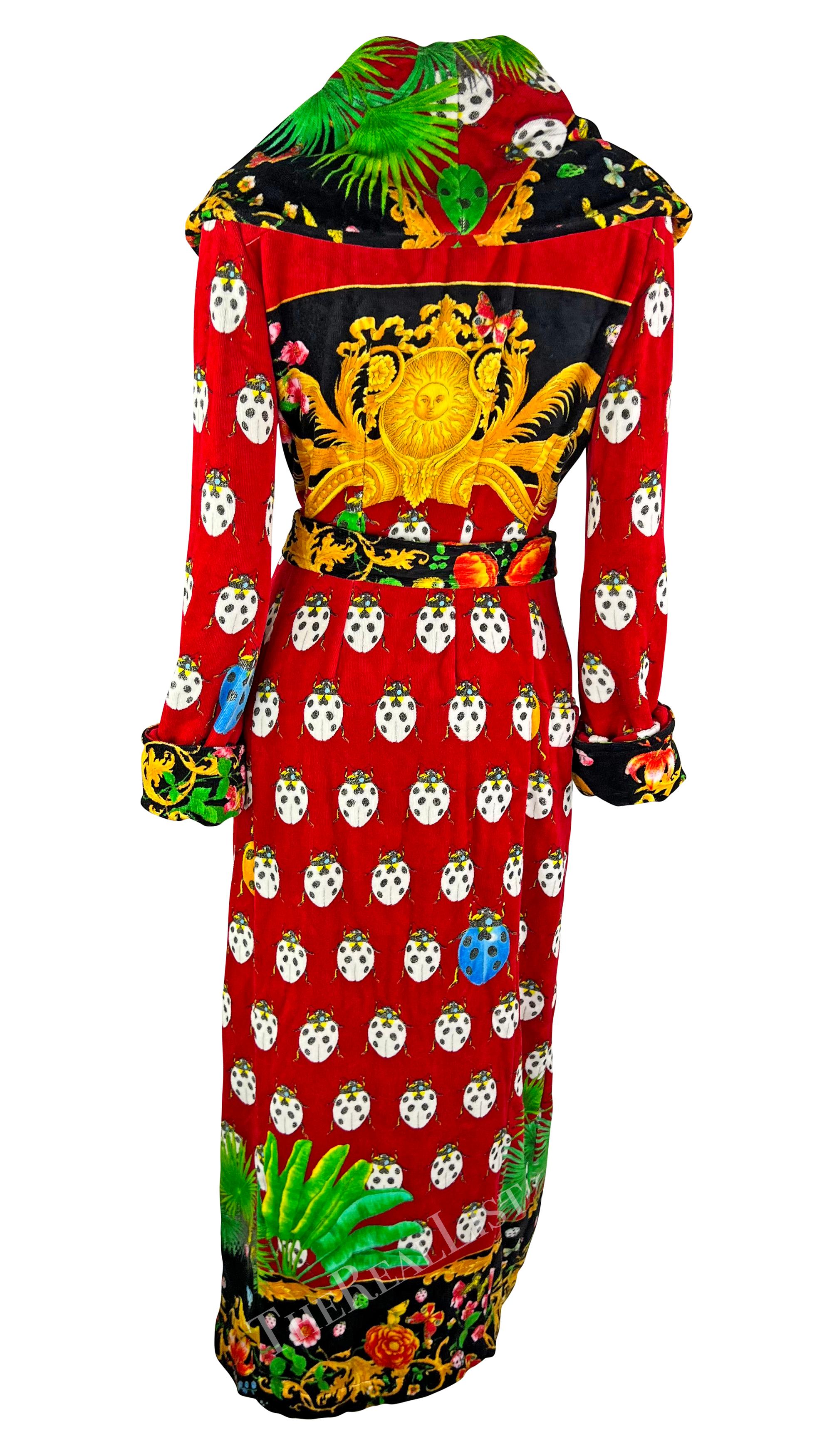 S/S 1995 Gianni Versace Red Lady Bug Print Corset Boned Terrycloth Robe For Sale 4