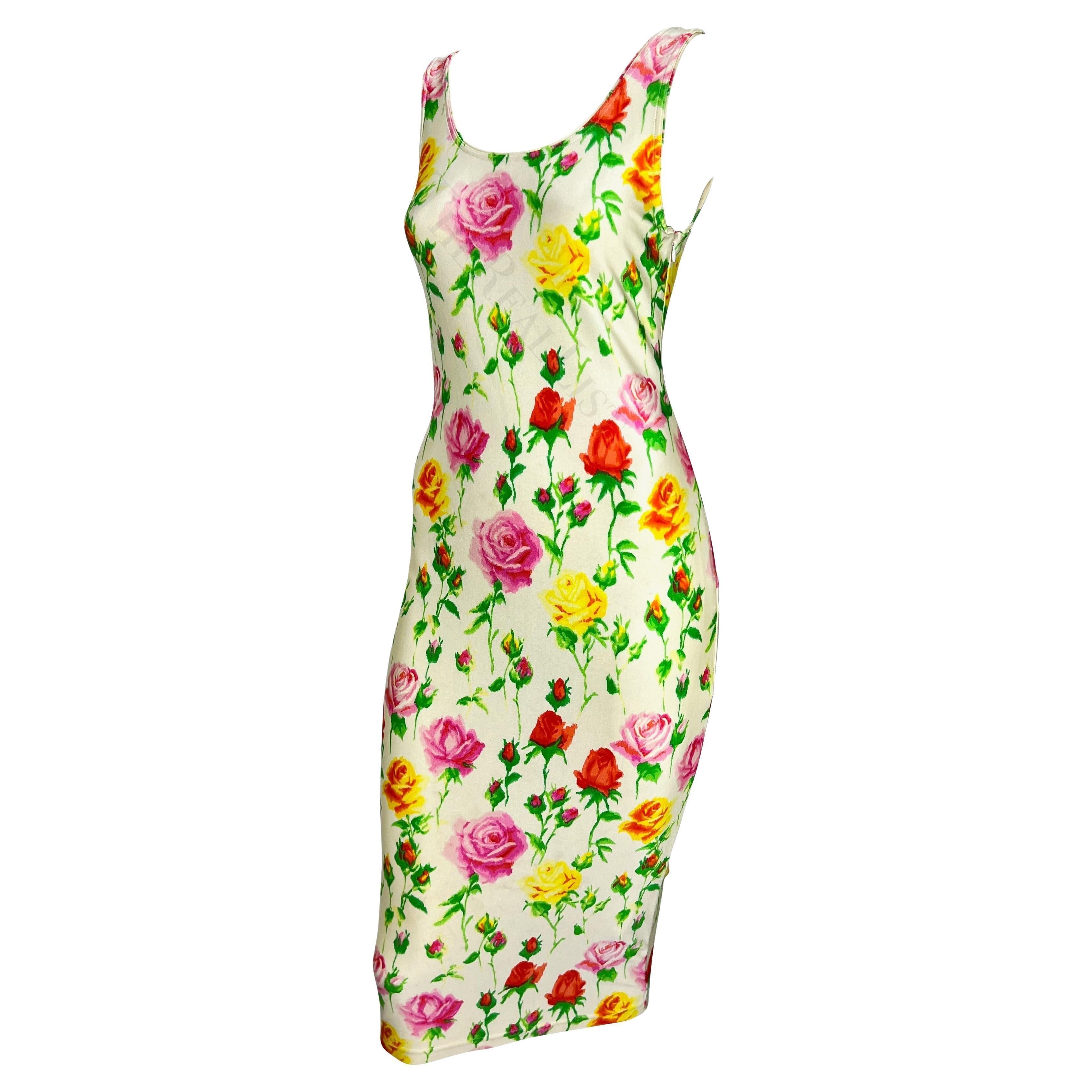 S/S 1995 Gianni Versace Pasarela Vestido Bodycon Rosa Floral Blanco en venta 2