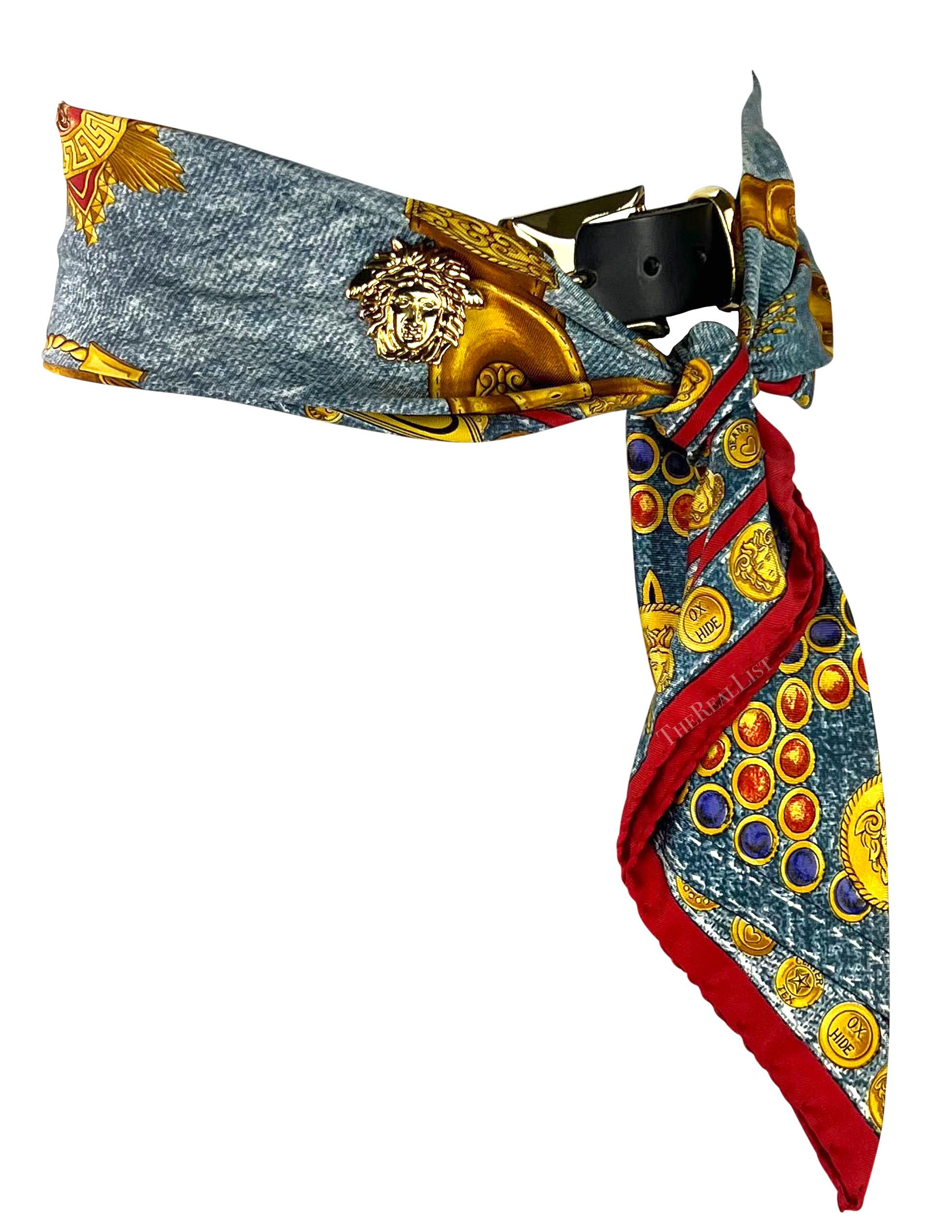 S/S 1995 Gianni Versace Western 'Blue Jeans' Denim Print Silk Scarf Belt (ceinture foulard en soie) en vente 2