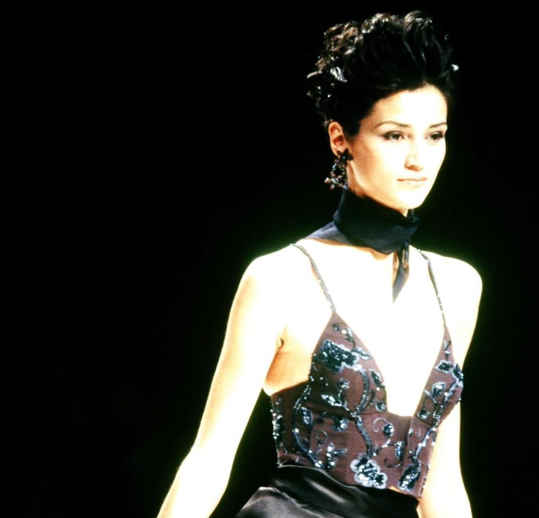 Donna S/S 1995 Giorgio Armani Top bustier in seta marrone con perline floreali in vendita