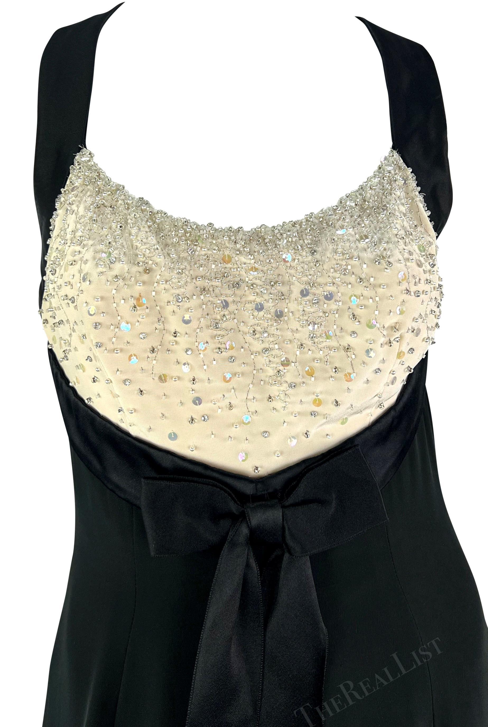 F/S 1995 Jacques Fath Laufsteg Schwarz-Weißes perlenbesetztes Band-Kleid Damen im Angebot