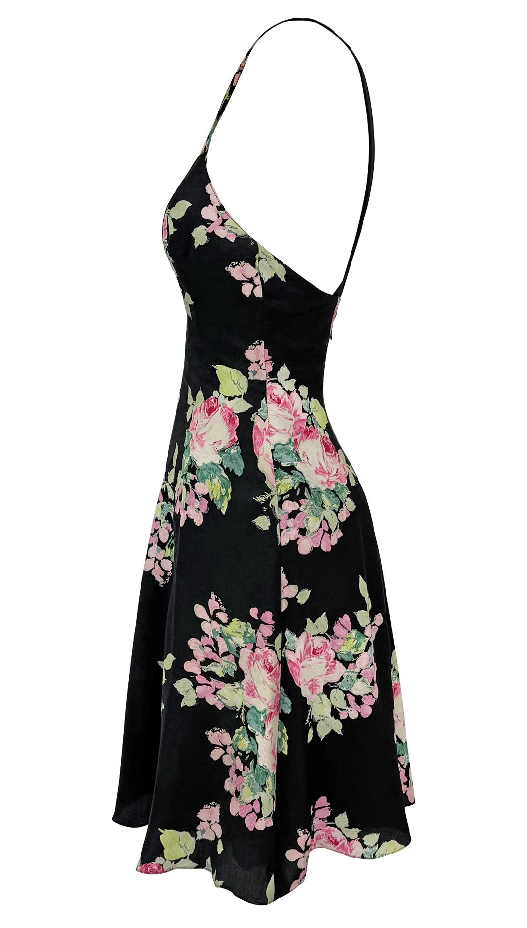 Robe évasée Kate Moss Runway en soie noire à fleurs roses Ralph Lauren, P/E 1995 Pour femmes en vente