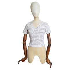 S/S 1995 Repeat Logo Dolce & Gabbana White V-Neck Baby Tee - T shirt