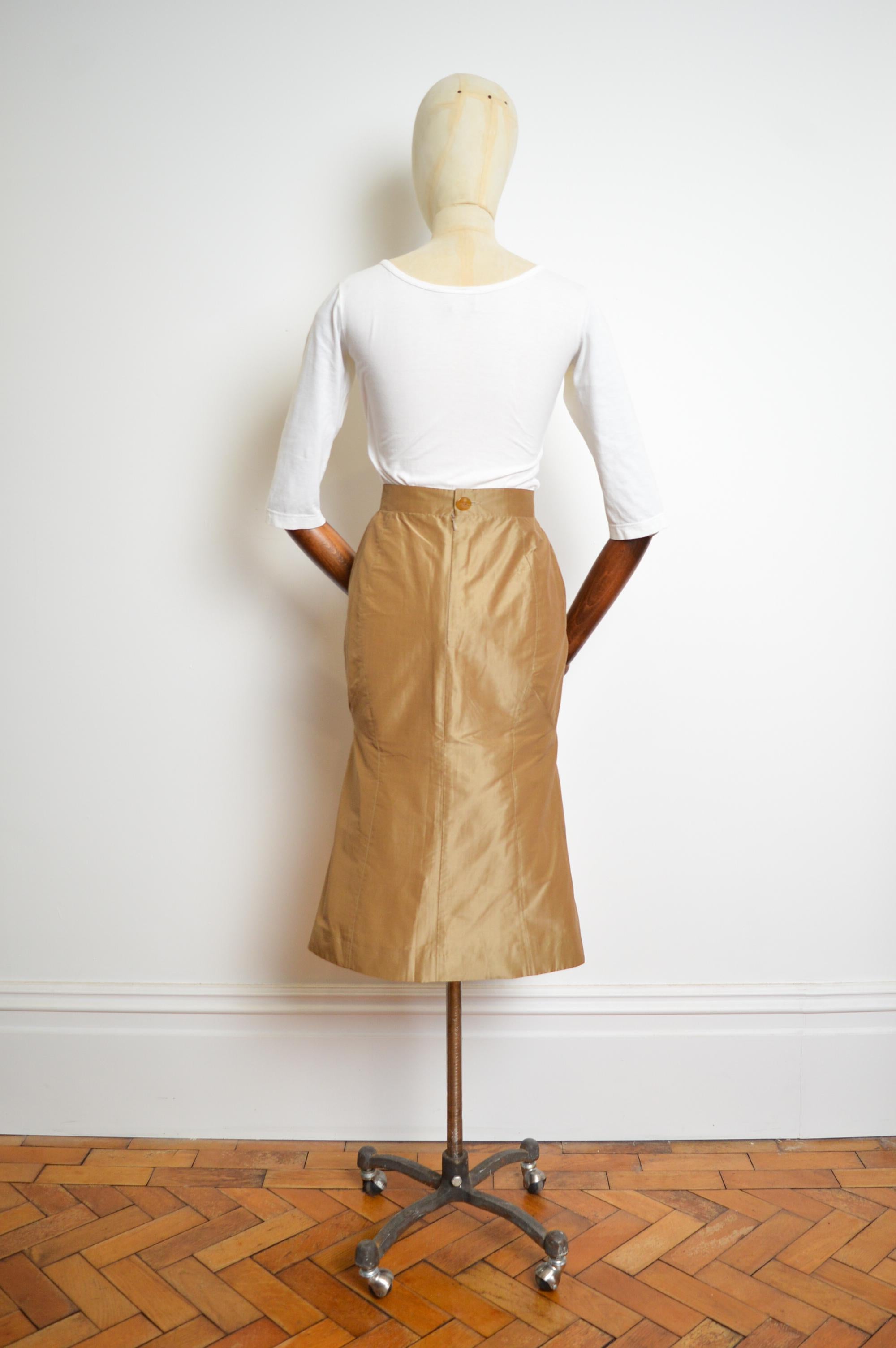S/ S 1995 Vivienne Westwood Runway 'Erotic Zones' Gold Fishtail Pencil Skirt For Sale 6