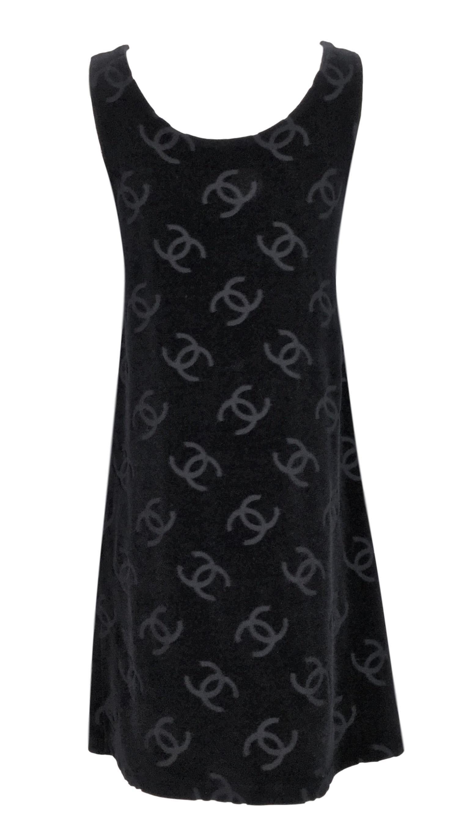 DESIGNER: S/S 1996 Chanel by Karl Lagerfeld

Please contact for more information and/or photos.

CONDITION: Good- no holes or stains! Nice dark black- lightened the photos to show logos. 

COUNTRY MADE: France

FABRIC: Spandex blend

SIZE: