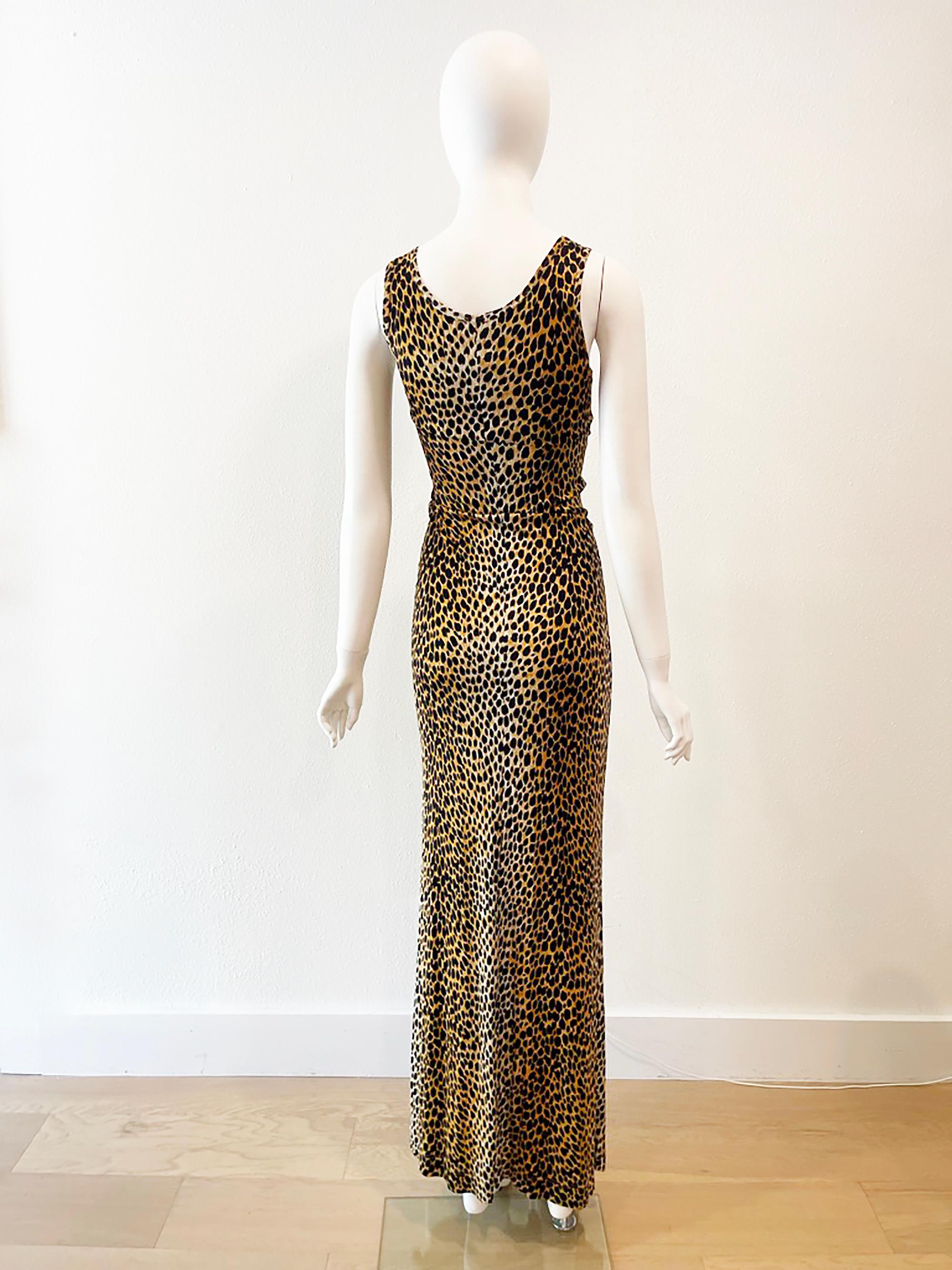 S/S 1996 Dolce & Gabbana Cheetah Long Stretch Gown 
Condition: missing main label, otherwise excellent
100% viscose
Made in Italy
Bust: 26