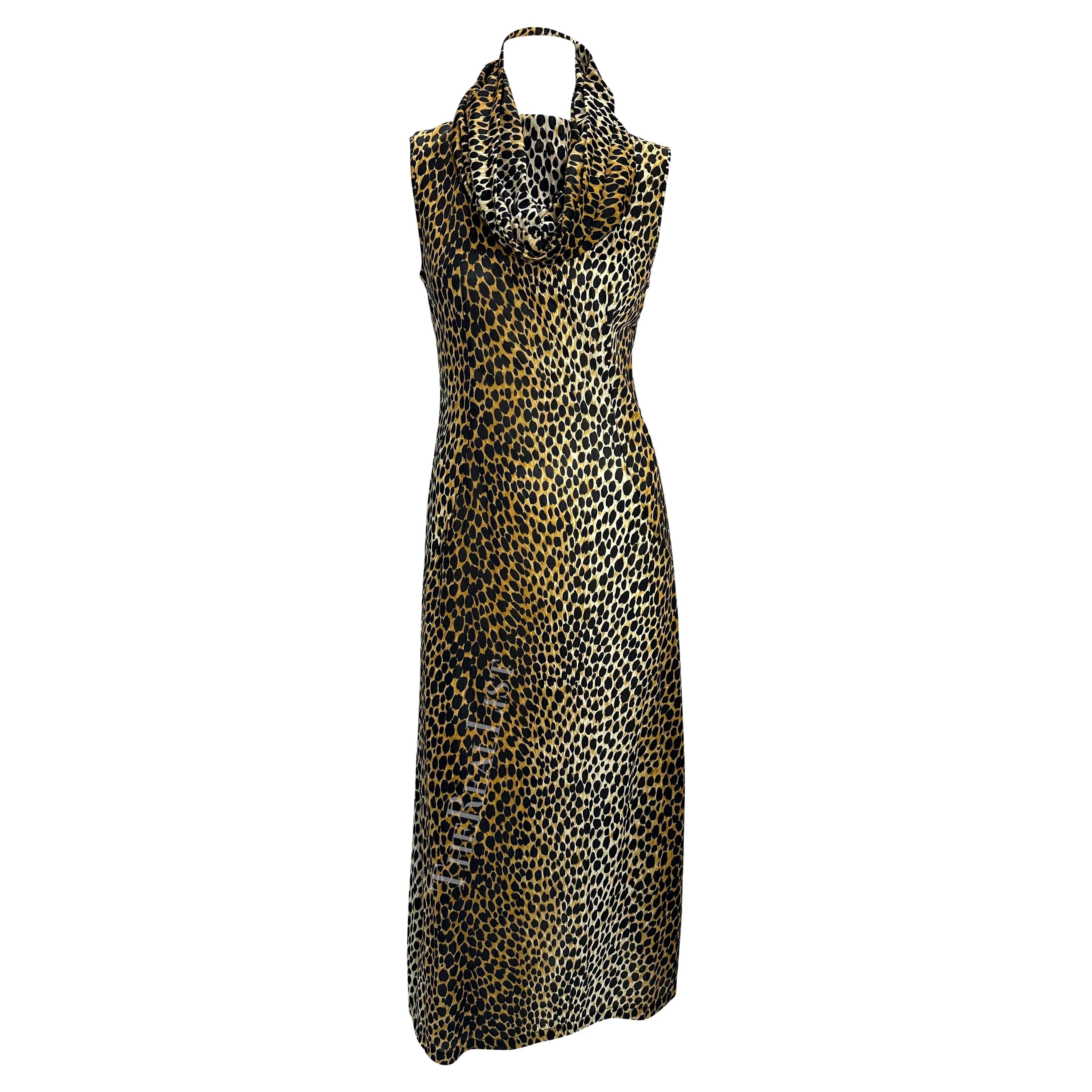 S/S 1996 Dolce & Gabbana Robe fendue à capuche en tissu stretch imprimé guépard en vente 5
