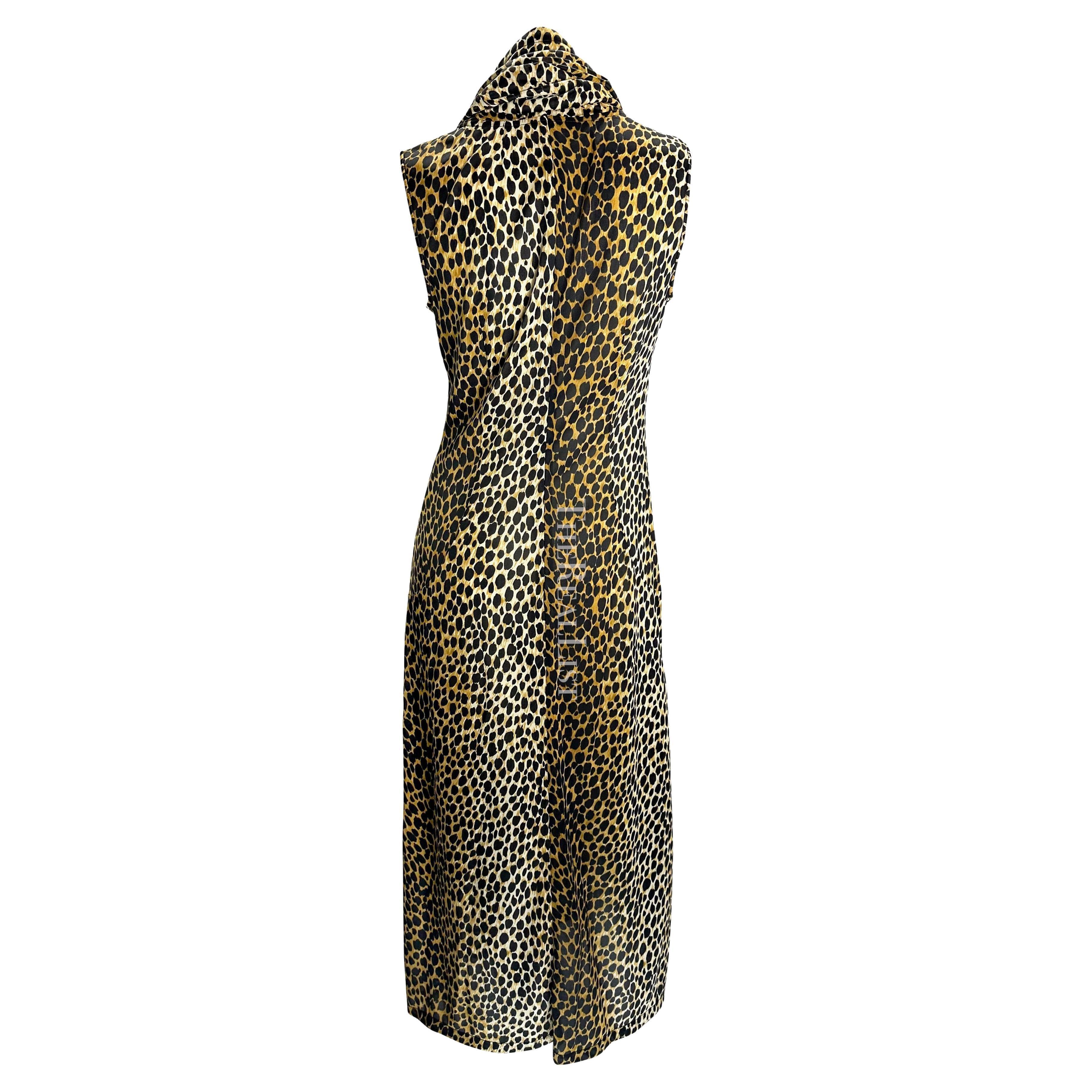 S/S 1996 Dolce & Gabbana Robe fendue à capuche en tissu stretch imprimé guépard en vente 8