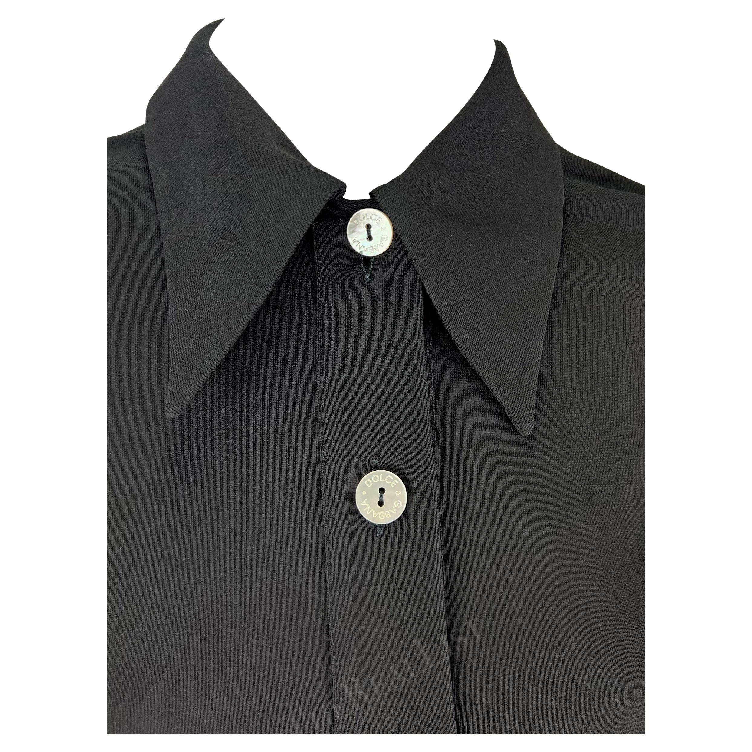 Dolce & Gabbana Runway S/S 1996 - Robe longue noire à col plongeant et boutons en vente 5